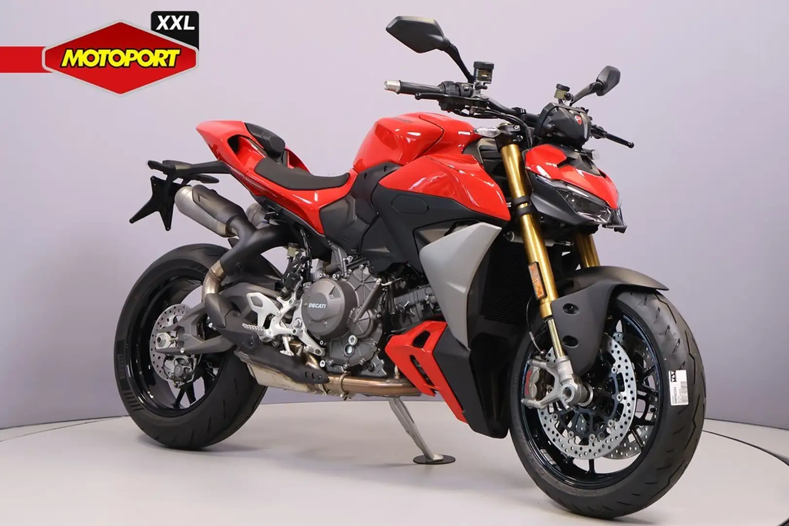 Ducati Streetfighter V2 S Czerwony - 2