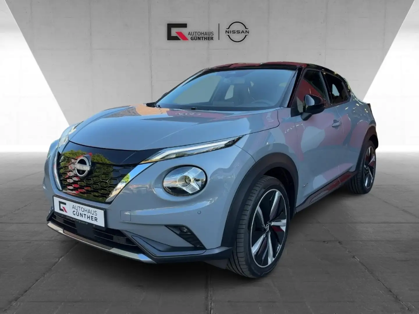 Nissan Juke N-DESIGN Automatik BOSE/Winter/Tech-Paket Grijs - 1