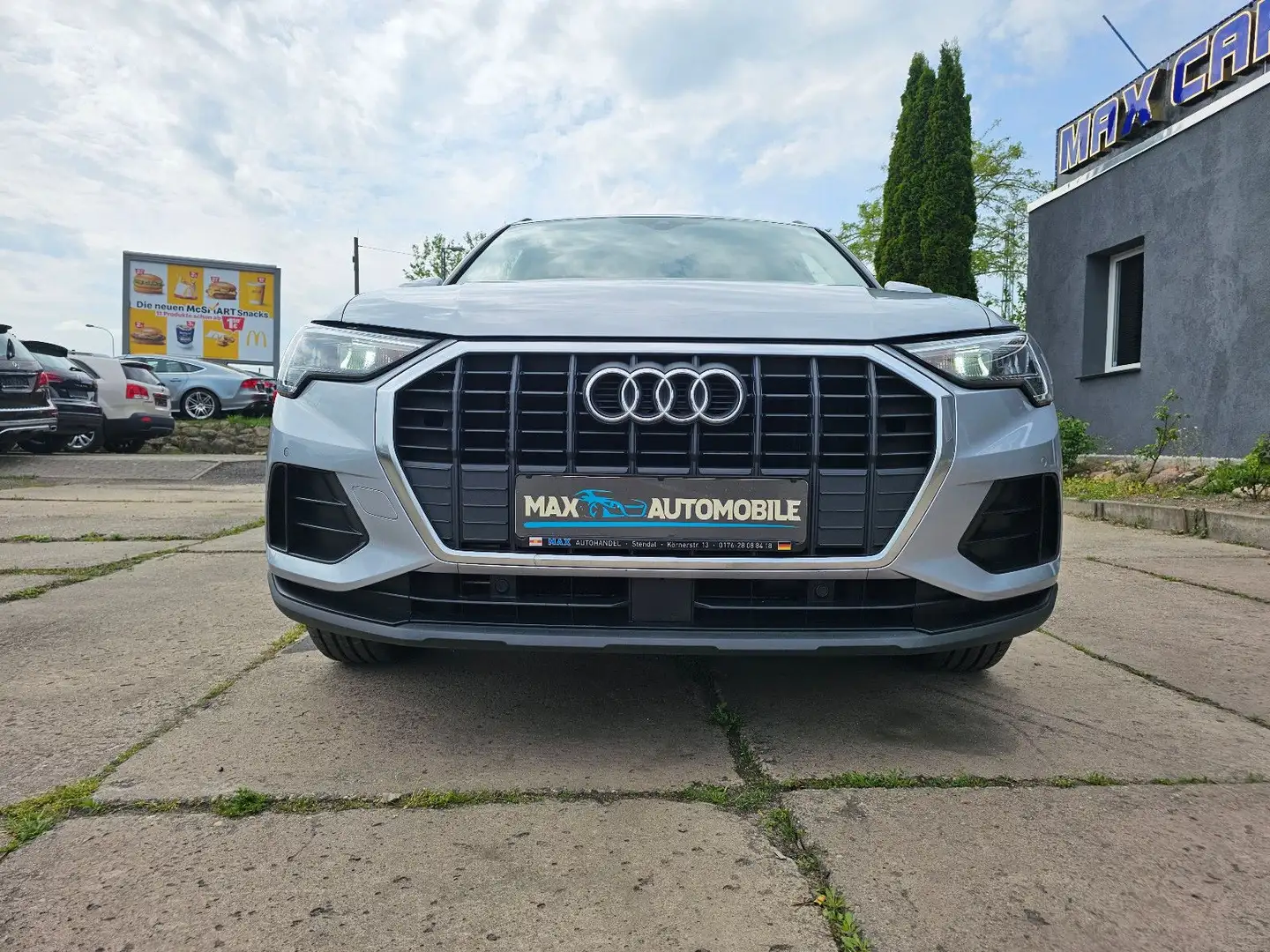 Audi Q3 35 TDI basis Silber - 1