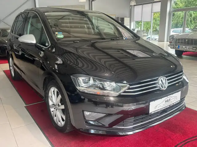 Volkswagen Golf Sportsvan view 4