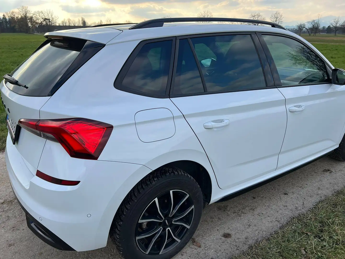 Skoda Kamiq Monte Carlo Weiß - 2