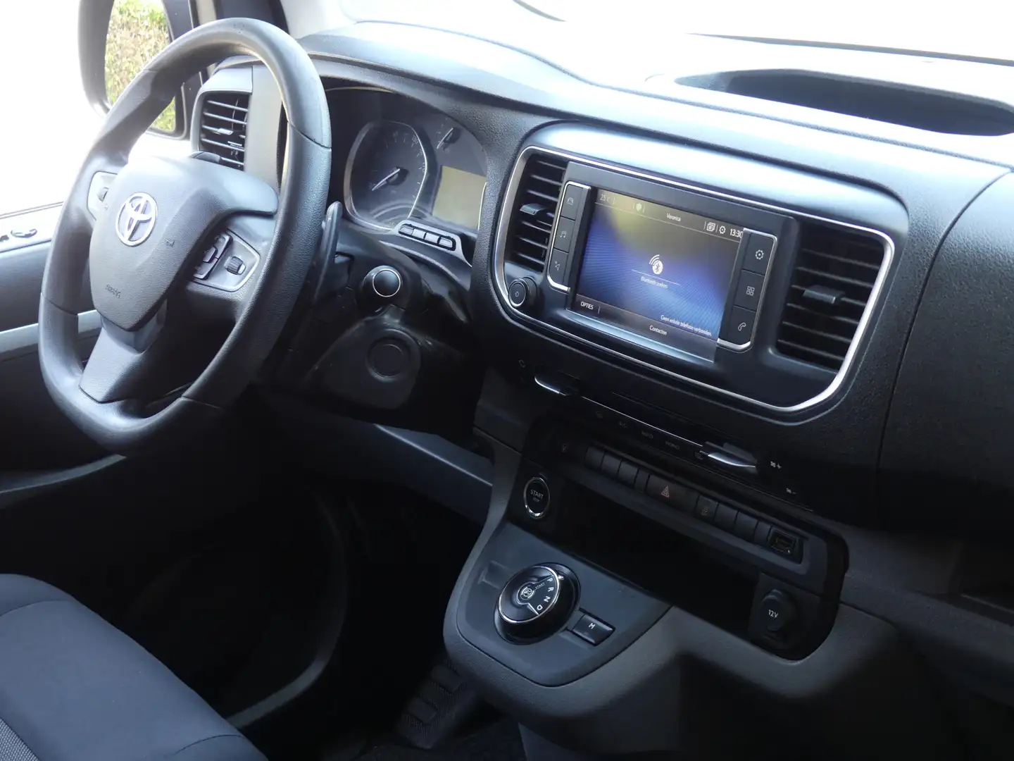 Toyota Proace Worker 2.0 D-4D Long Dubbel Cabine Dubbele schuifd Černá - 2