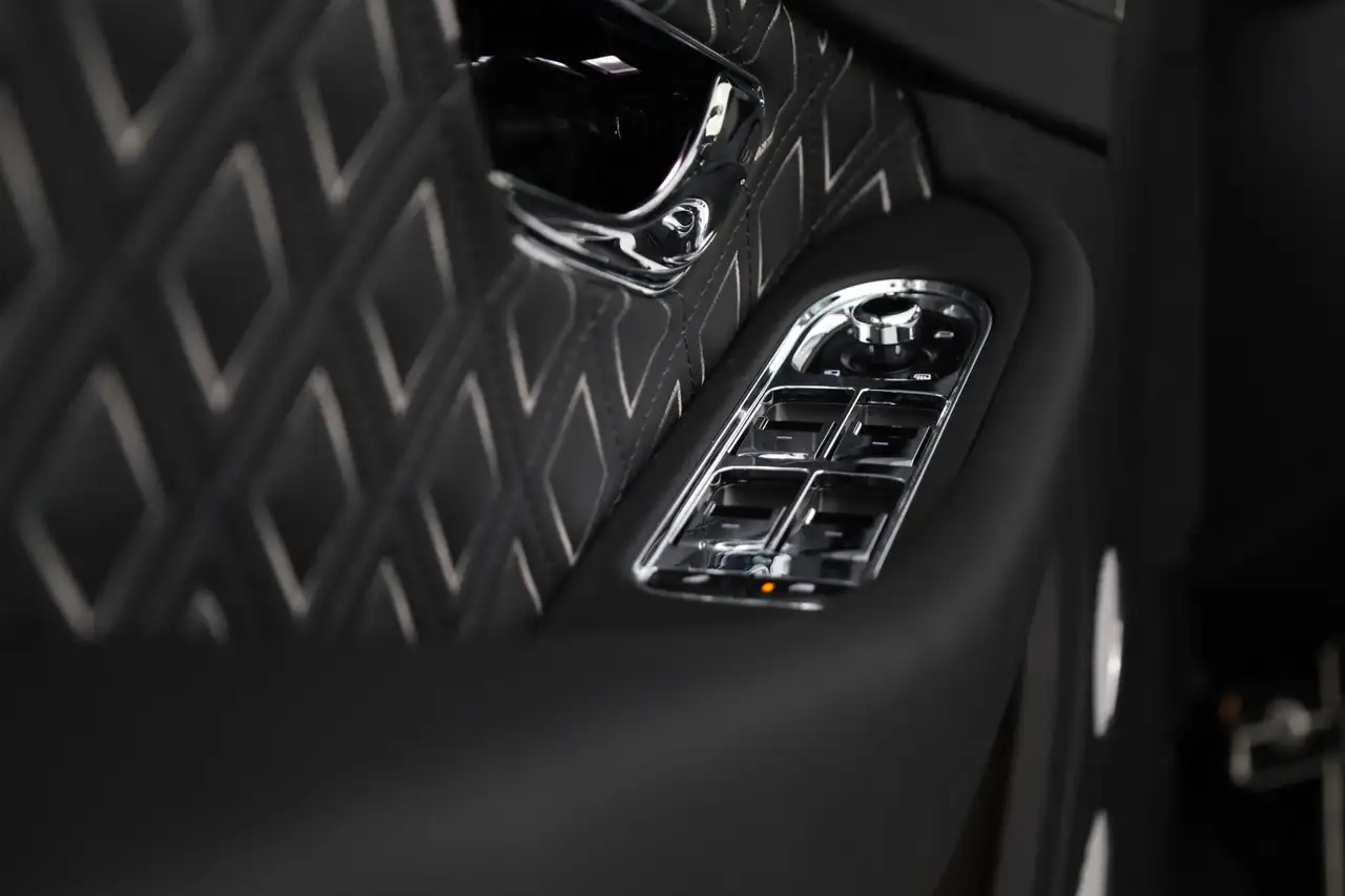 Bentley Continental GT 2024 — фото 11