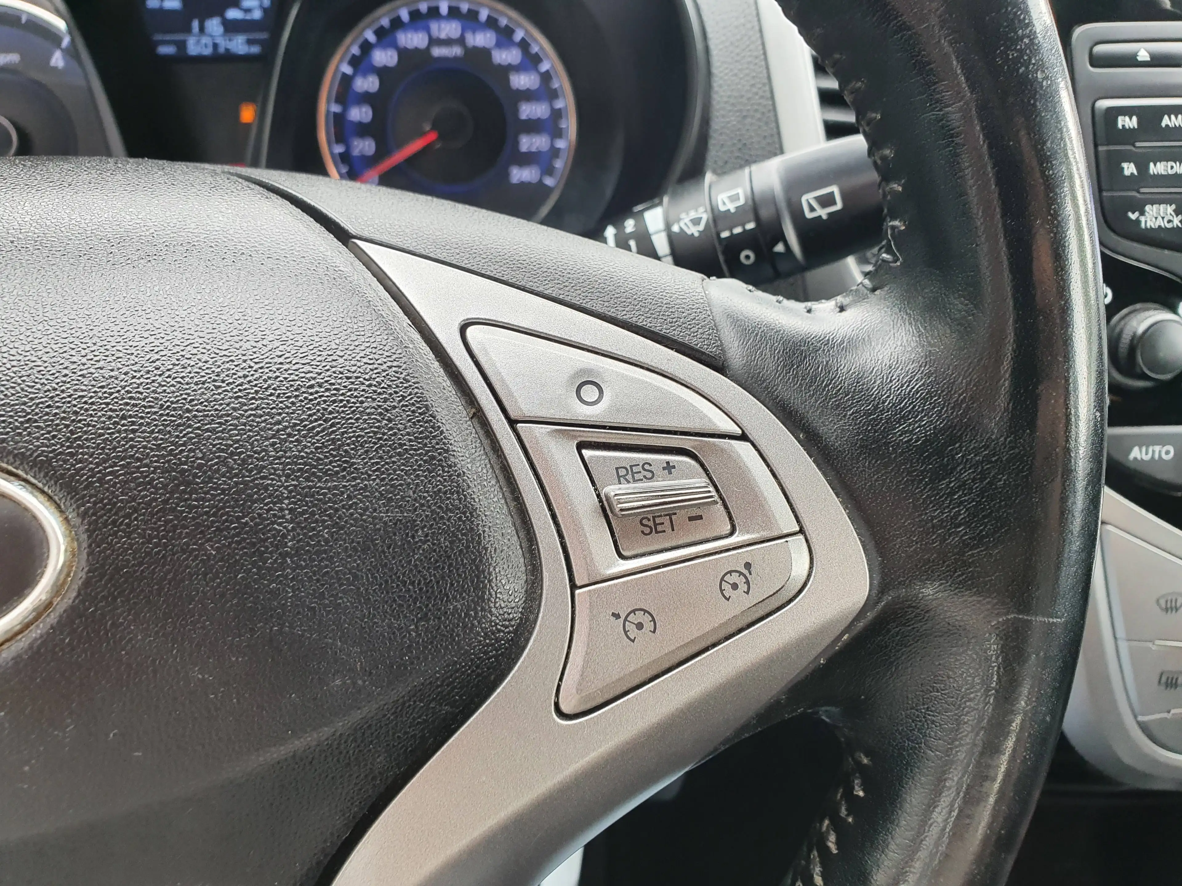 Hyundai iX20 🟢1.4 CRDi 90CV - CLIMATISATION - CRUISE - CARNET D'ENTRETIEN — photo 11