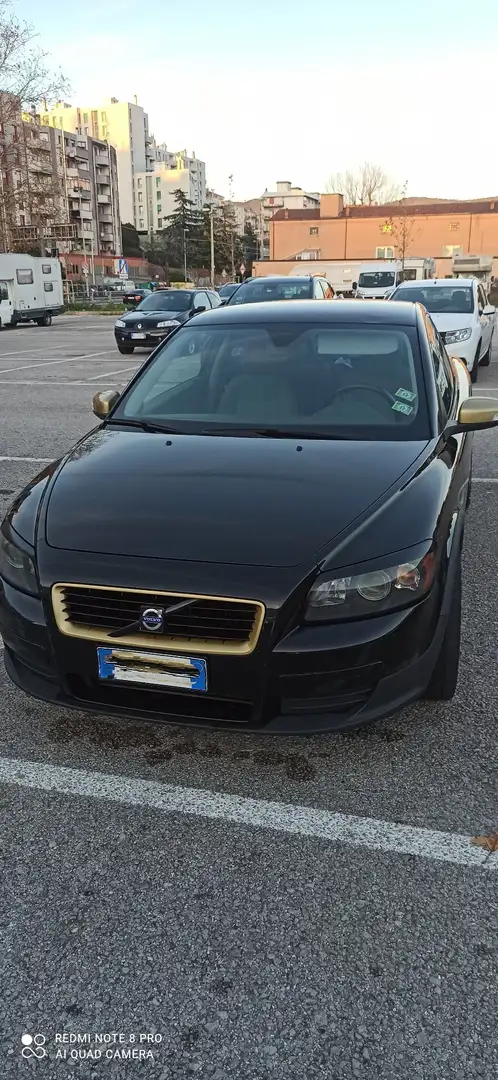 Volvo C30 2.5 t5 Momentum 230cv - 1