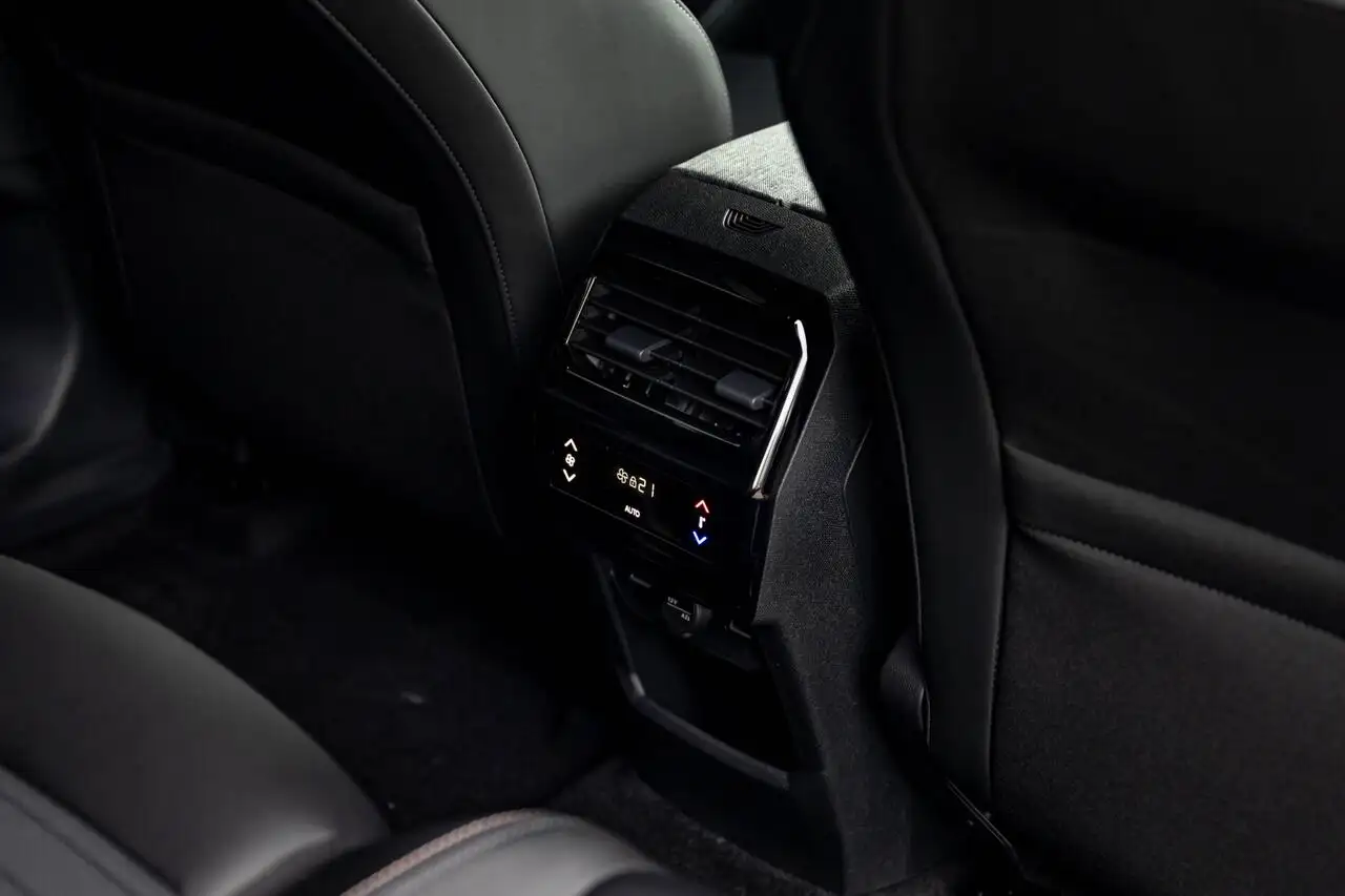 Peugeot 5008 2026 — фото 12