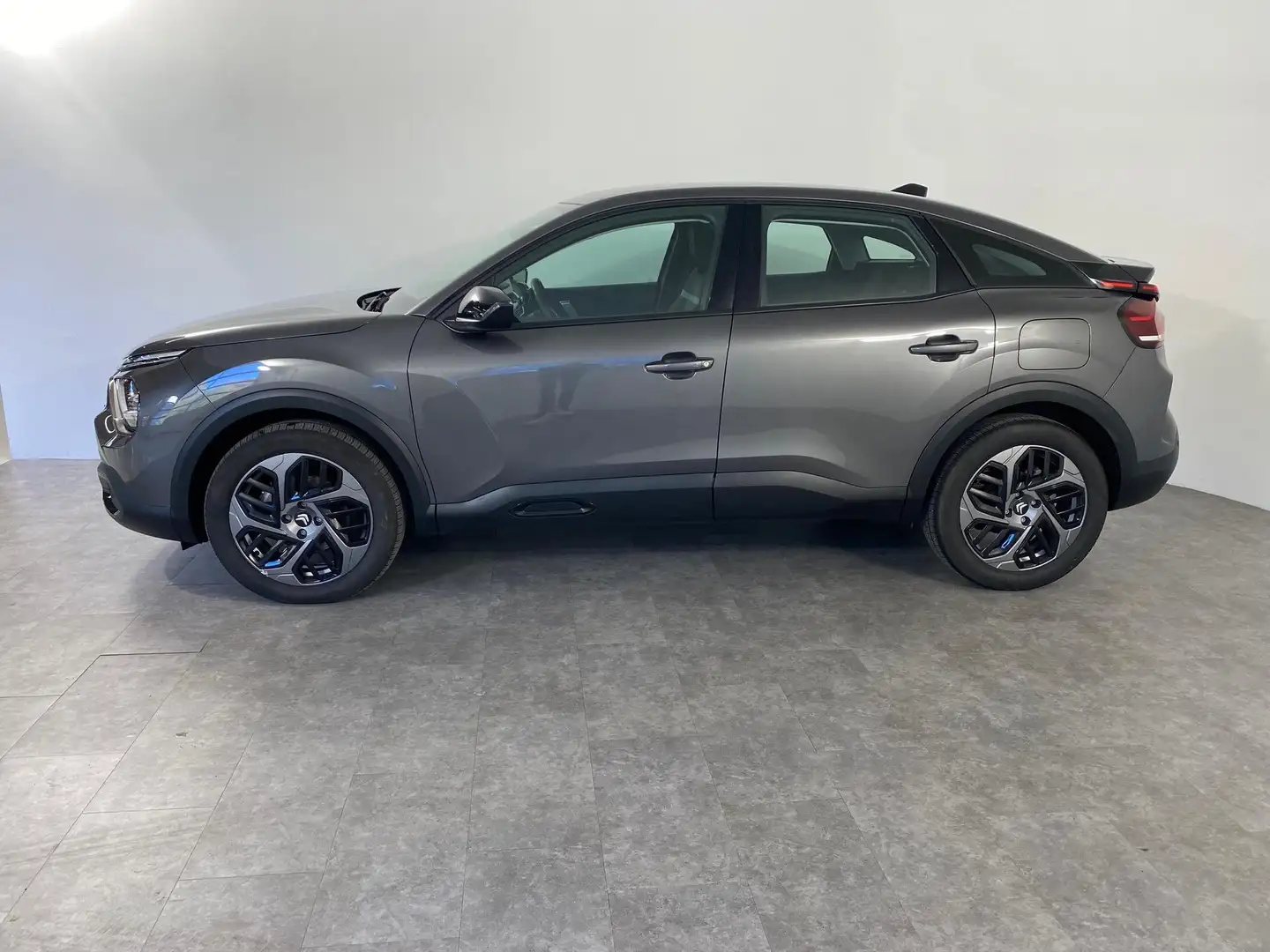 Citroen C4 1.2 PureTech 130 Plus LED*RFK*NAVI 96 kW (131 P... Grau - 2