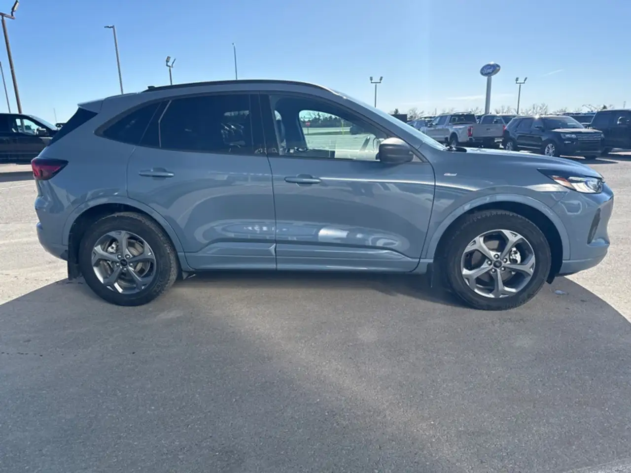 Ford Escape снимка Ford Escape