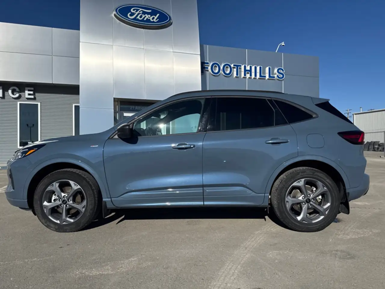 Ford Escape снимка Ford Escape