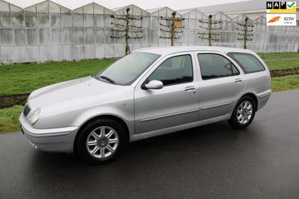 Lancia Lybra SW 1.8-16V LX