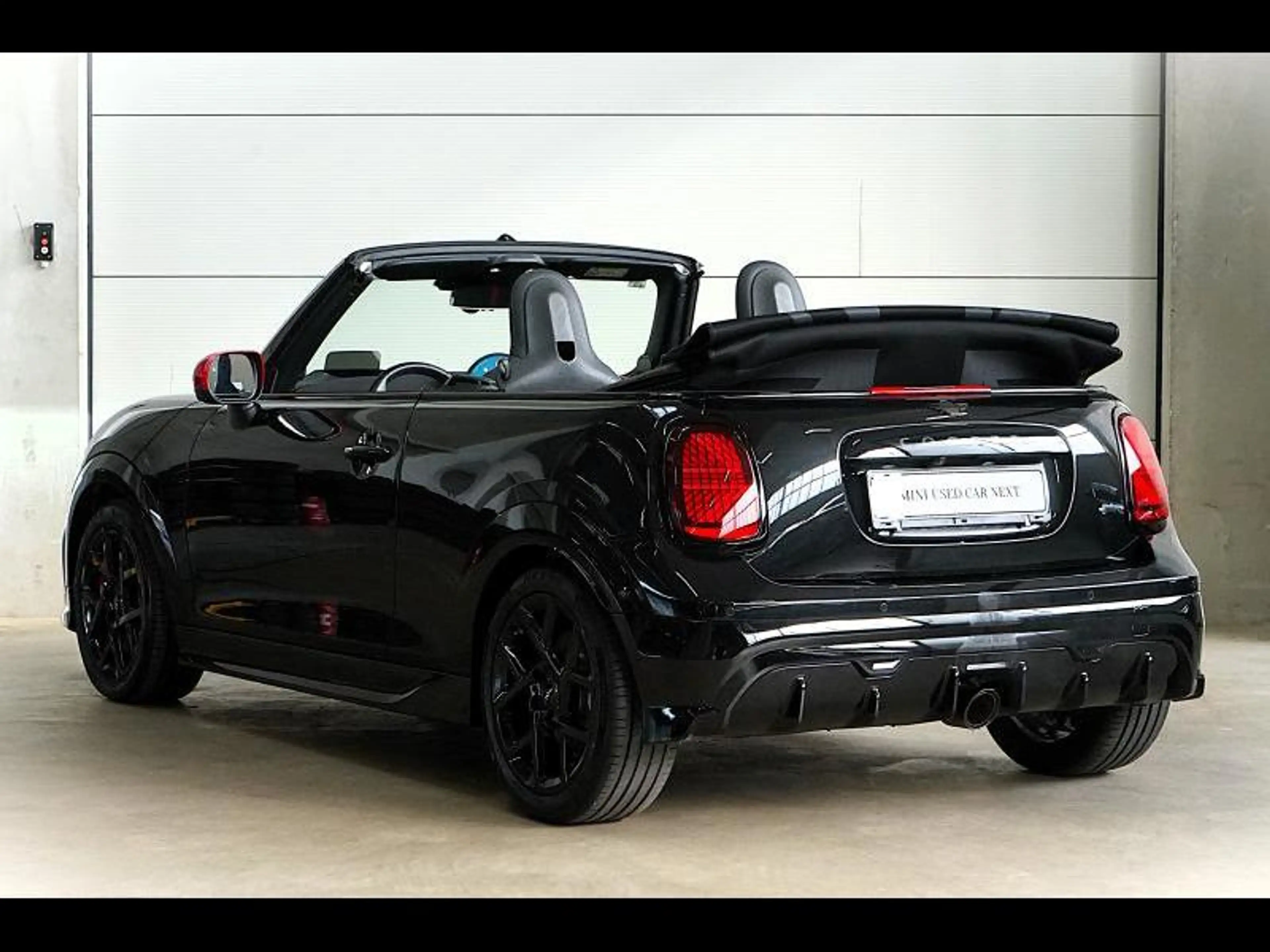 MINI John Cooper Works Cabrio NEW MODEL - ACC - NAVI - HARMAN-KARDON — photo 5