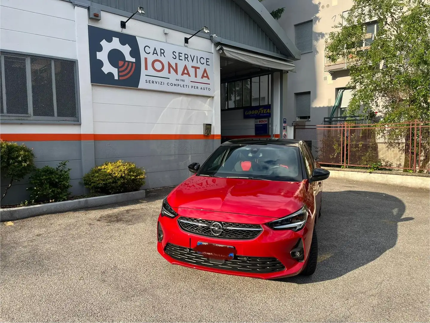 Opel Corsa Corsa 1.2 GS Line + s Rouge - 2