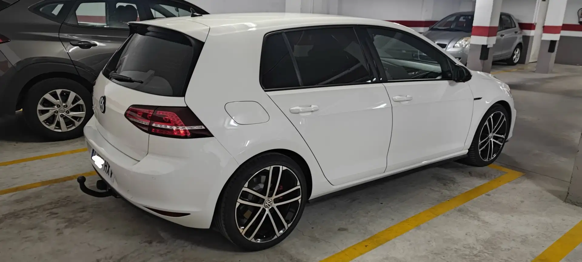 Volkswagen Golf GTD 2.0TDI CR BMT DSG 184 - 2