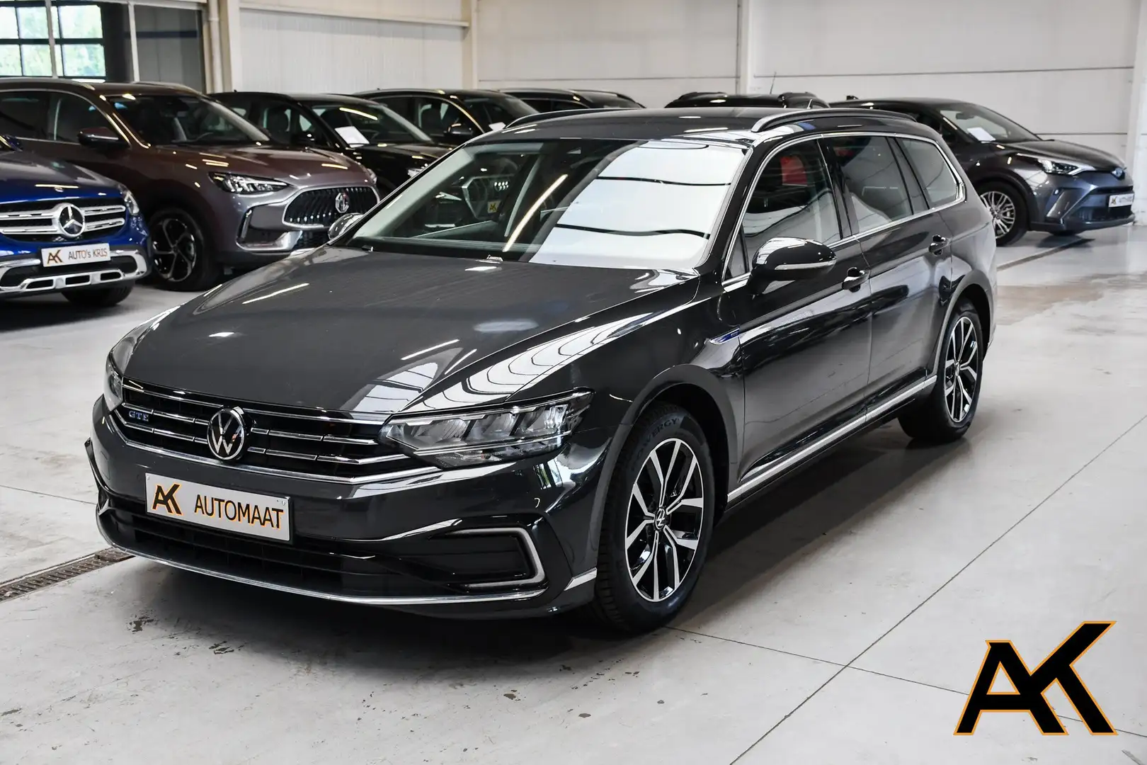 Volkswagen Passat Variant Passat Variant 1.4 TSI Plug-In-Hybrid DSG GTE Grijs - 1