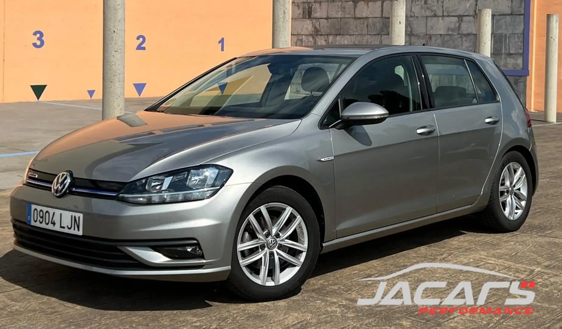 Volkswagen Golf Advance 1.5 TSI EVO 96kW (130CV) Gris - 1
