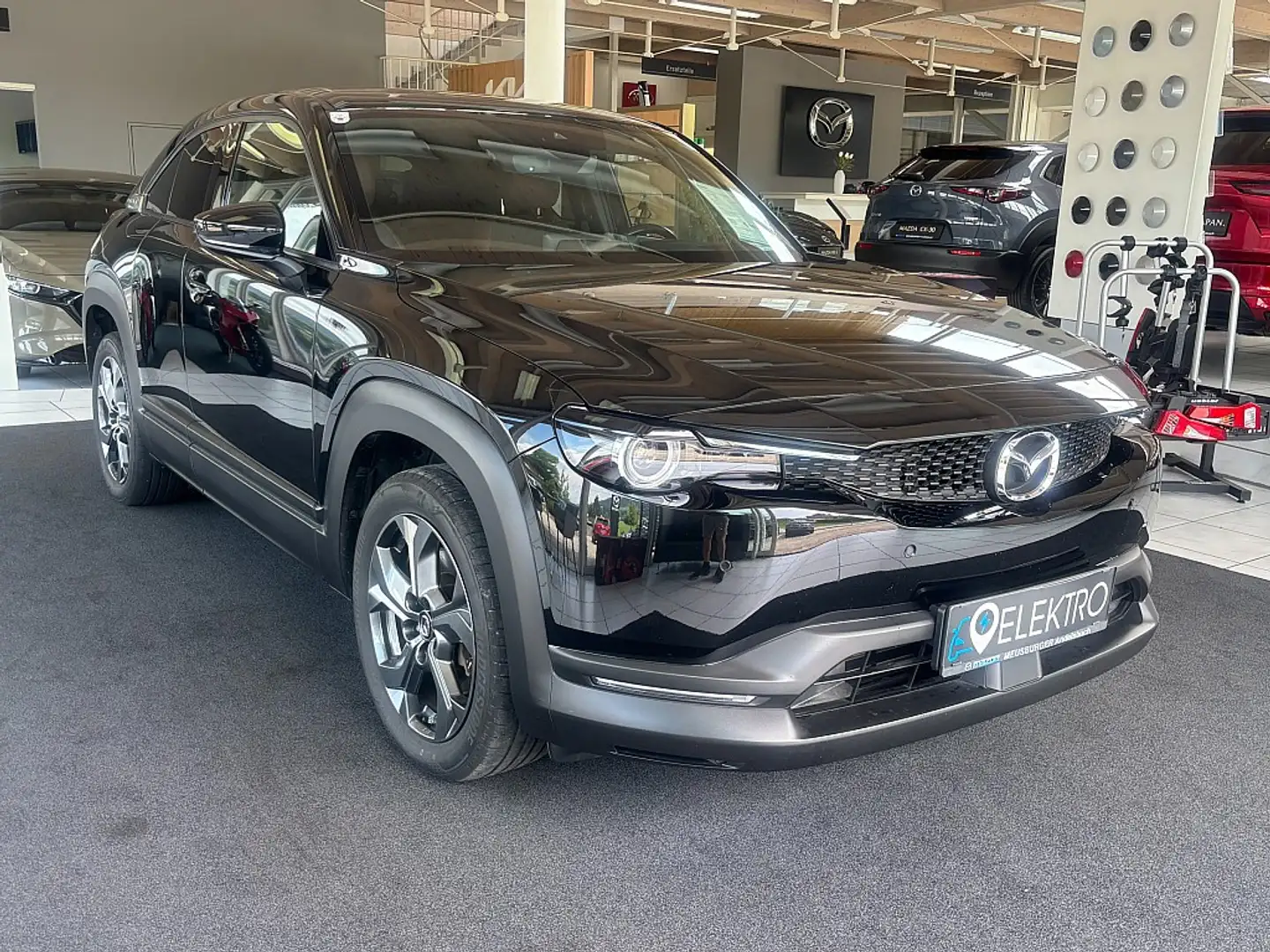 Mazda MX-30 35,5kWh GTE+ Premium Vintage/Tech Schwarz - 2