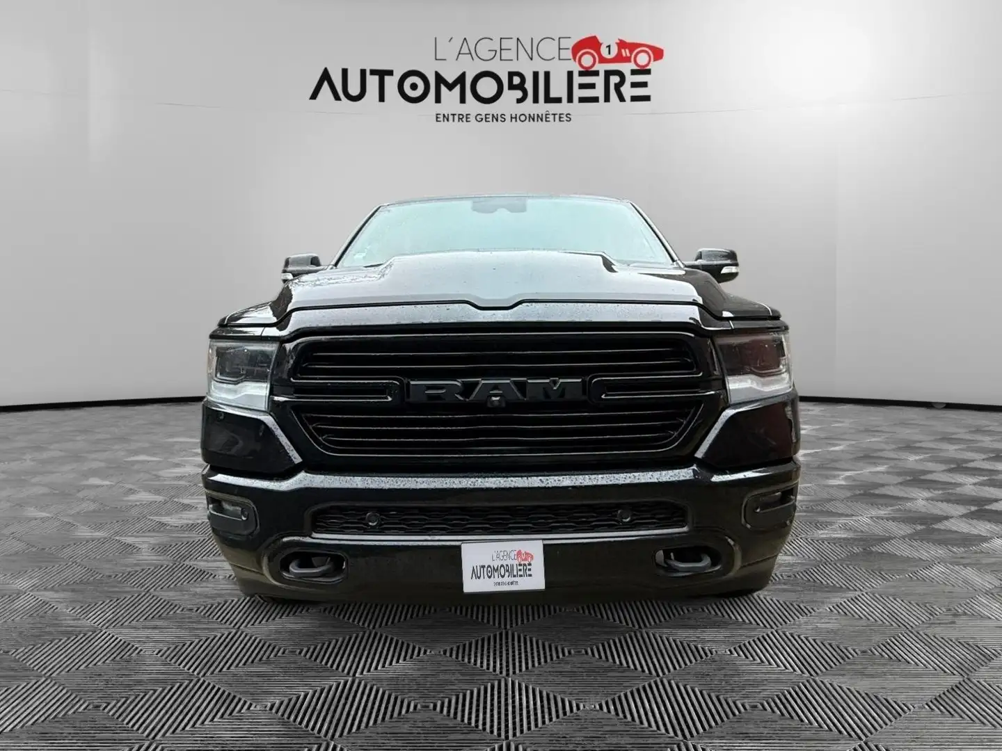 Dodge RAM LARAMIE Noir - 2