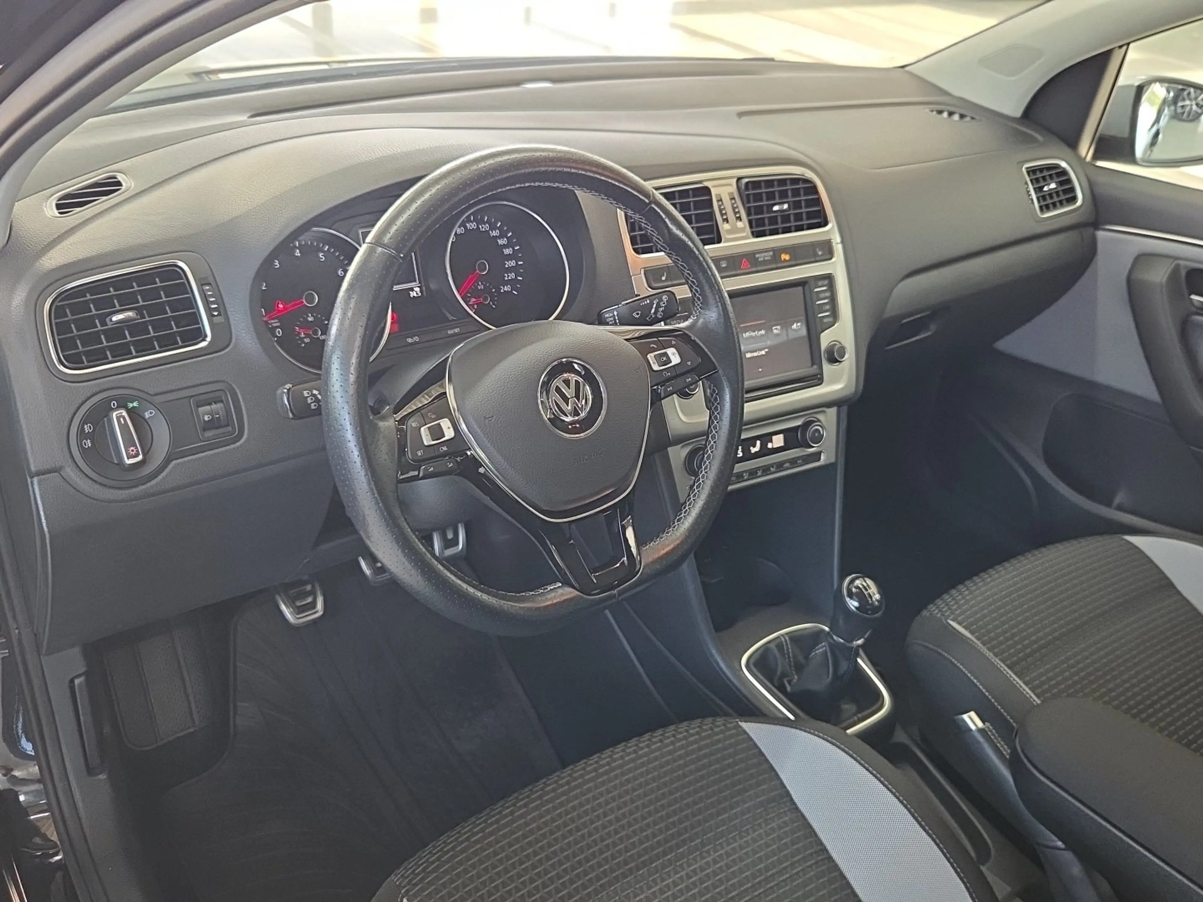 Volkswagen Polo Cross VW CrossPolo BMT — photo 8