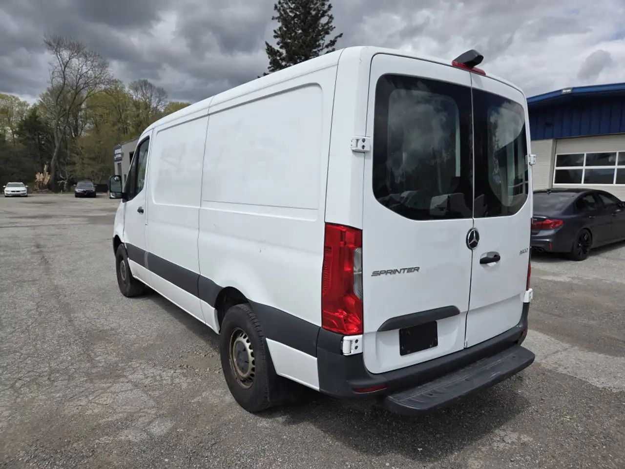 Mercedes-Benz Sprinter снимка Mercedes-Benz Sprinter