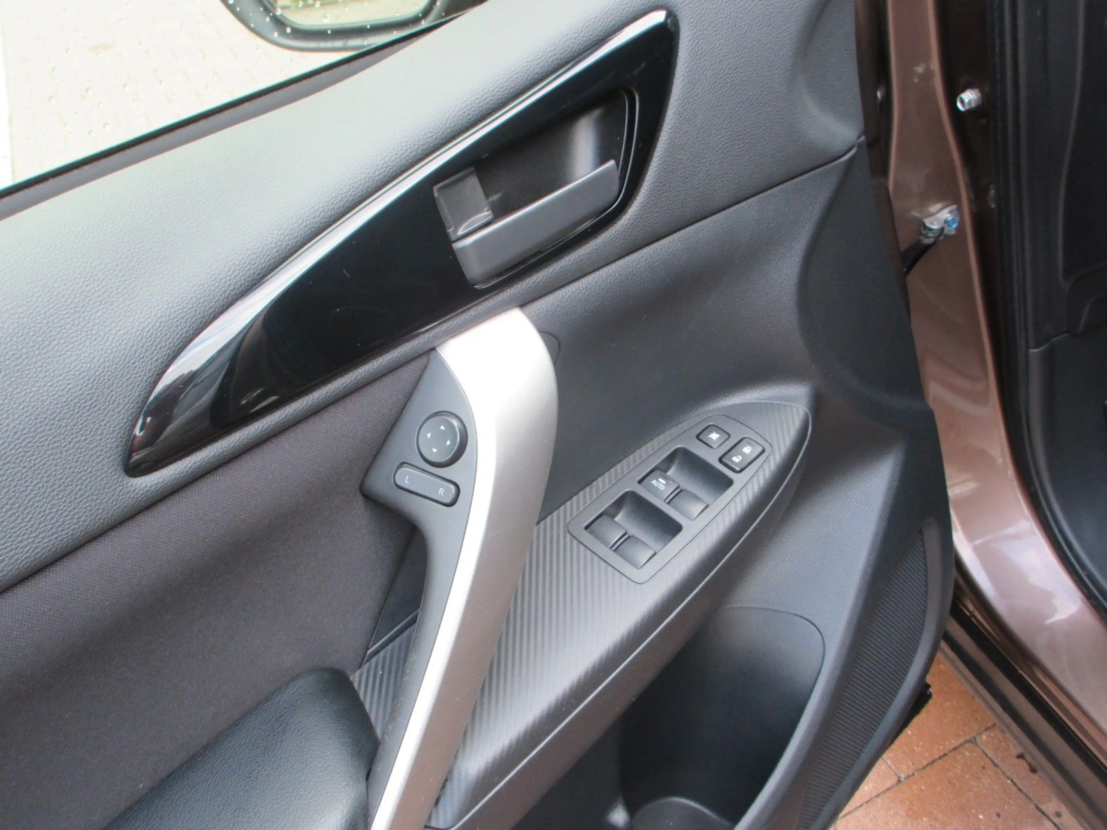 Mitsubishi Eclipse Cross 1.5 Diamant — photo 8