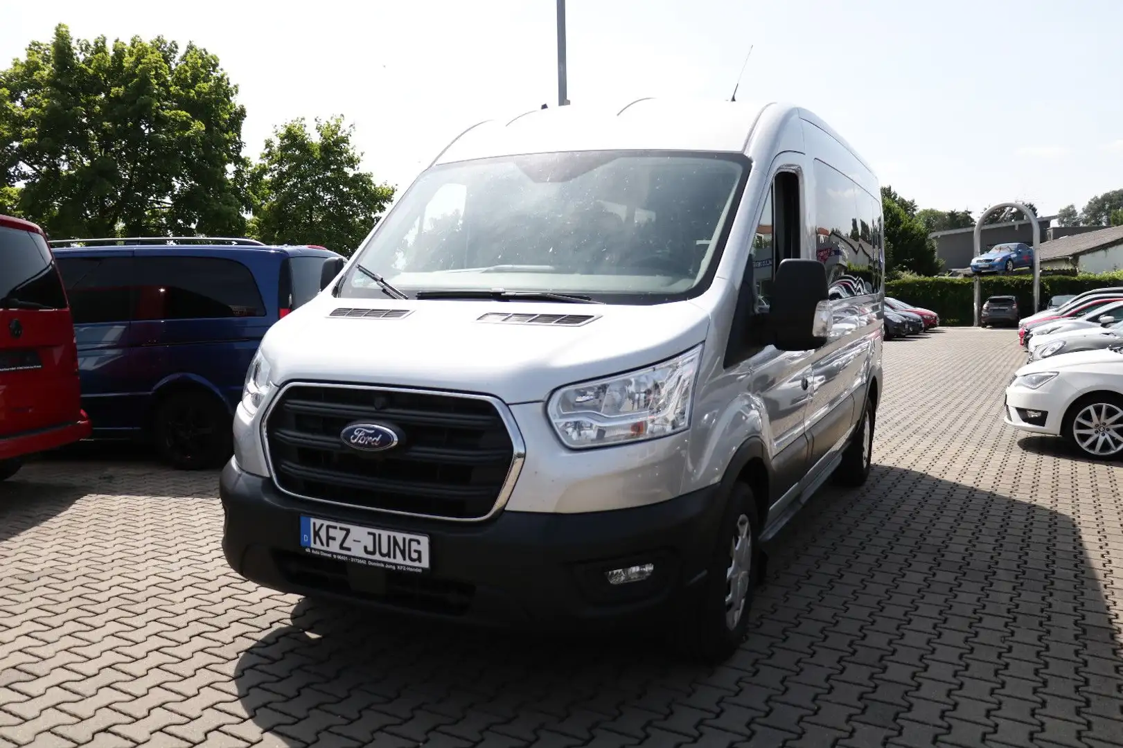 Ford Transit Kombi 350 L3 H2*Kamera*9-Sitze*Klima* Silber - 1