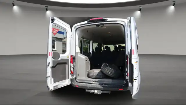 Ford Transit view 7