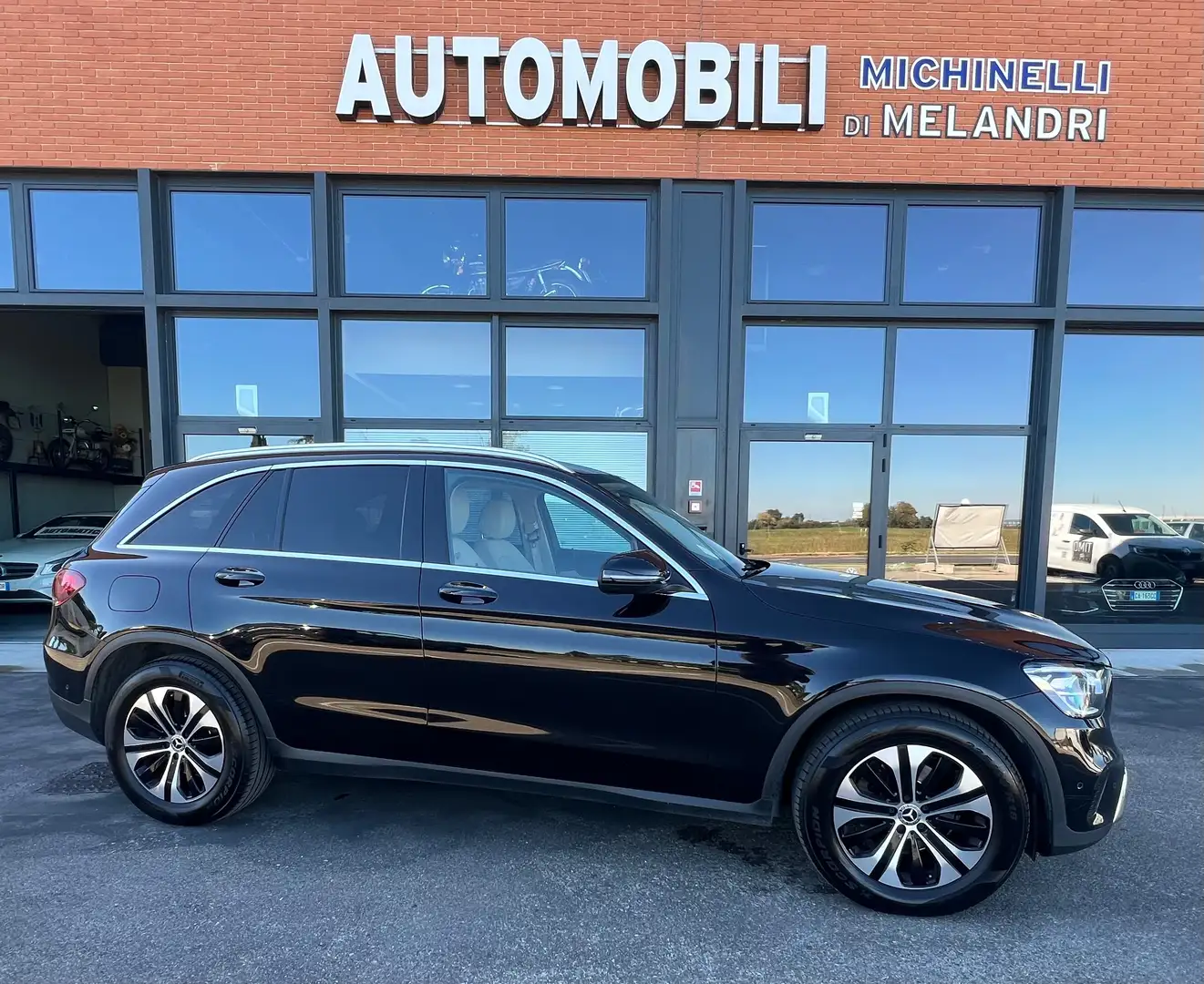 Mercedes-Benz GLC 200 GLC - X253 2019 d Business 4matic auto Nero - 1