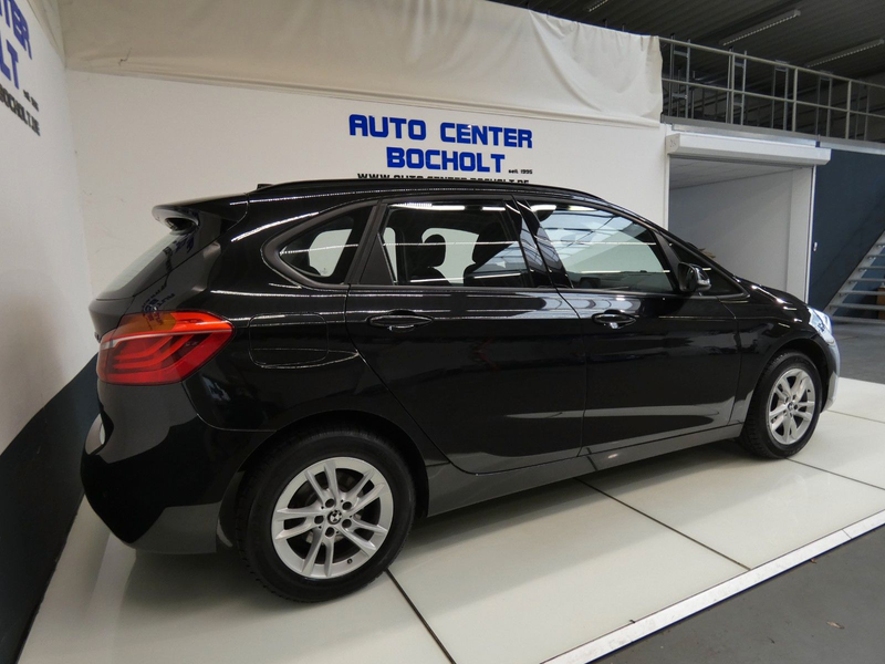 BMW 218 i  Active Tourer Advantage*Navi*Panorama*PDC — photo 8
