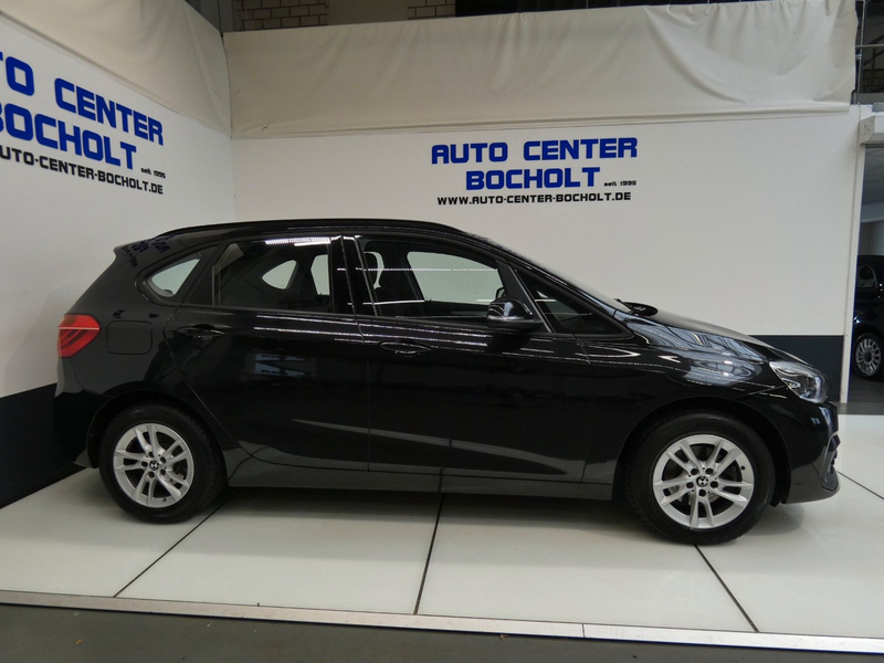 BMW 218 i  Active Tourer Advantage*Navi*Panorama*PDC — photo 5
