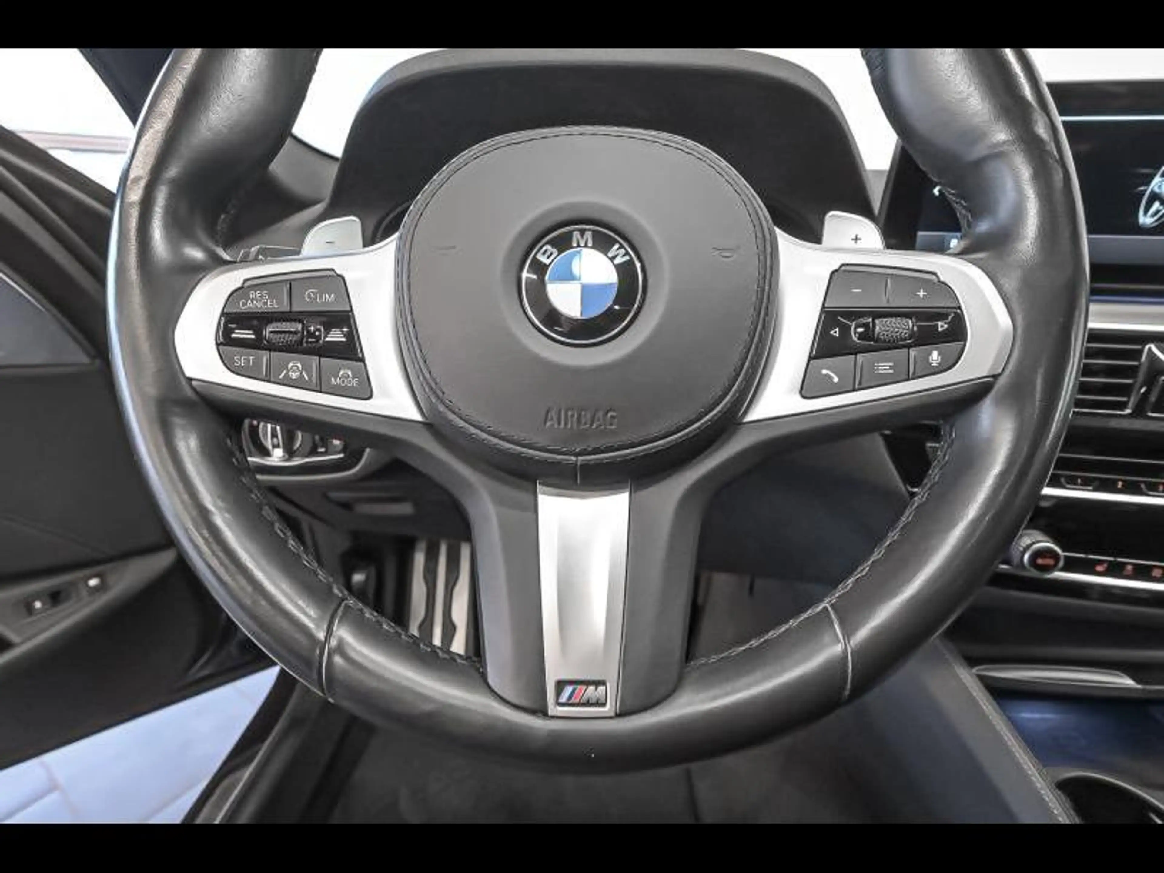 BMW 545 e xDrive Berline/M-Sport/Laser/HUD/360/Pano — photo 9