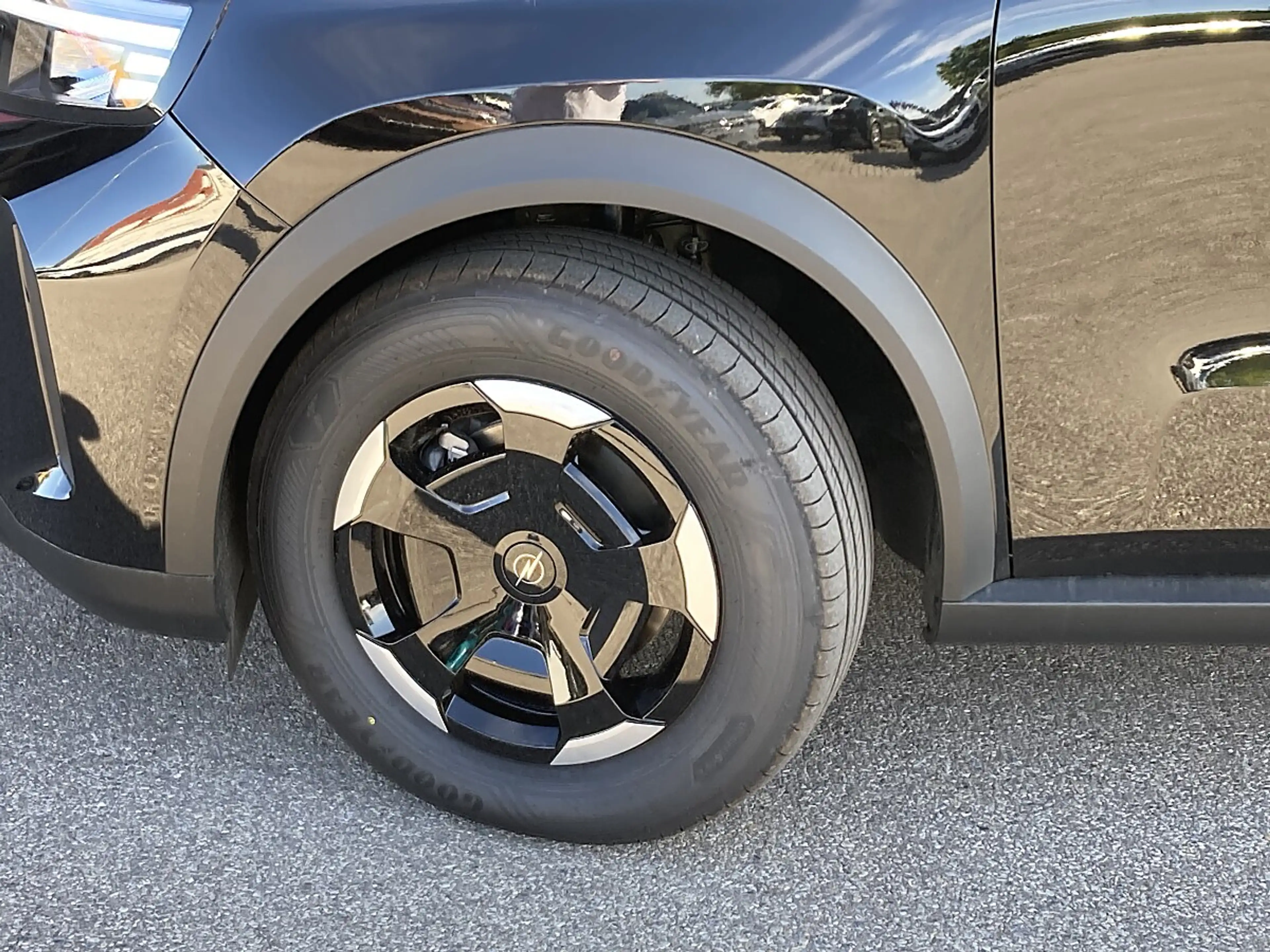 Opel Frontera 1.2 Mild-Hybrid Edition — photo 15