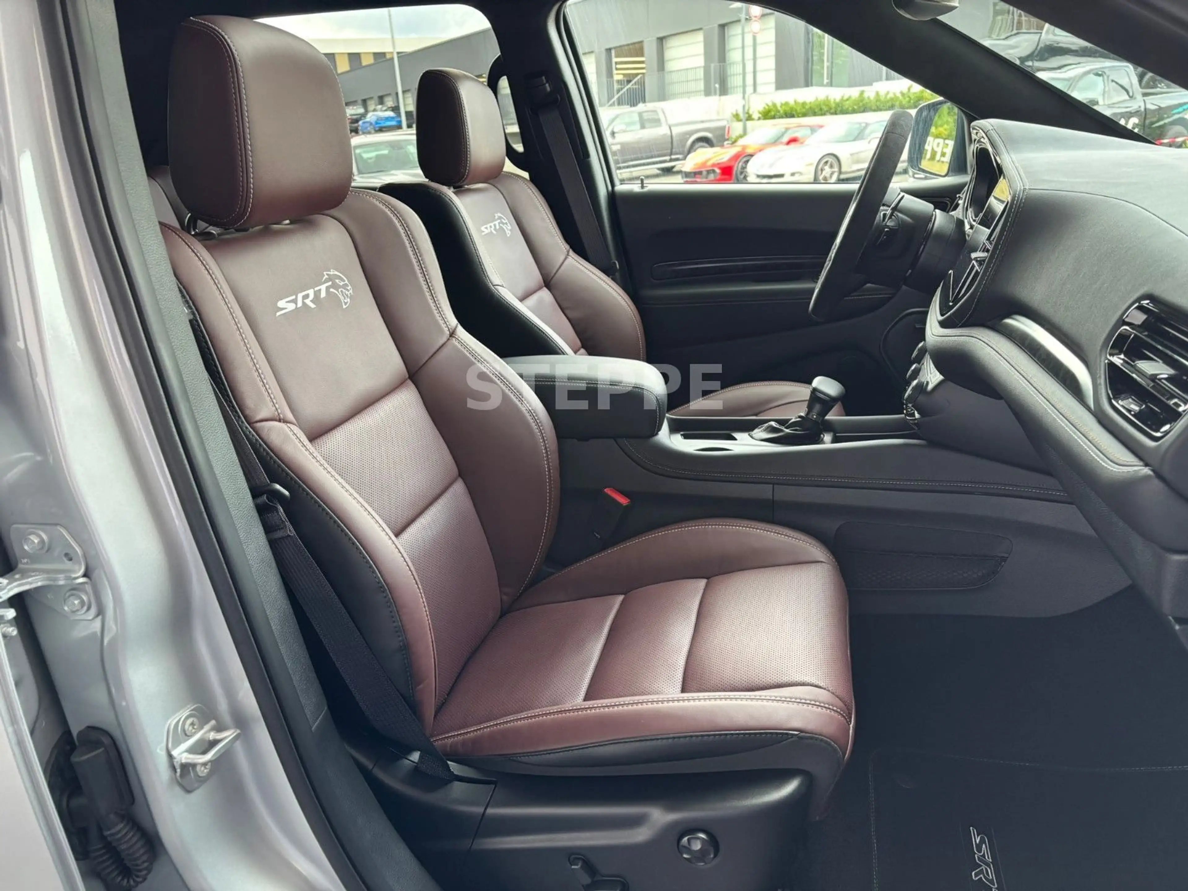Dodge Durango SRT Hellcat 6,2 V8 Silver Bullet — photo 10