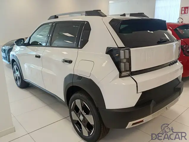 Fiat Grande Panda view 3