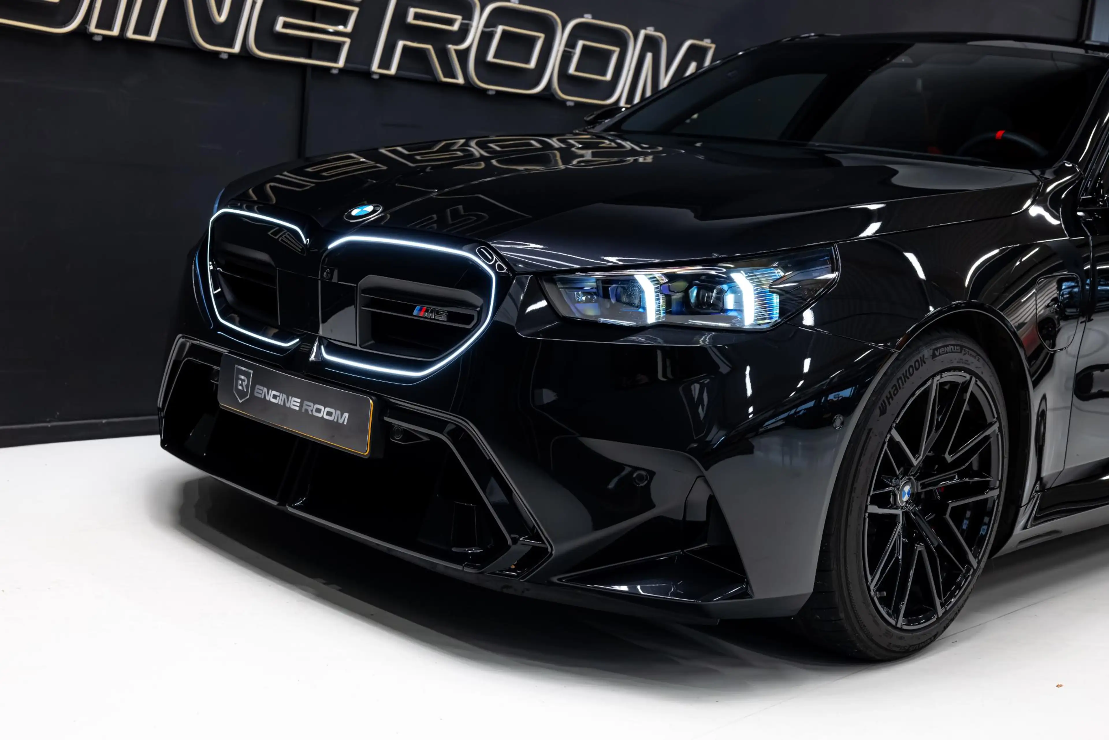 BMW M5 5-serie Touring — photo 10