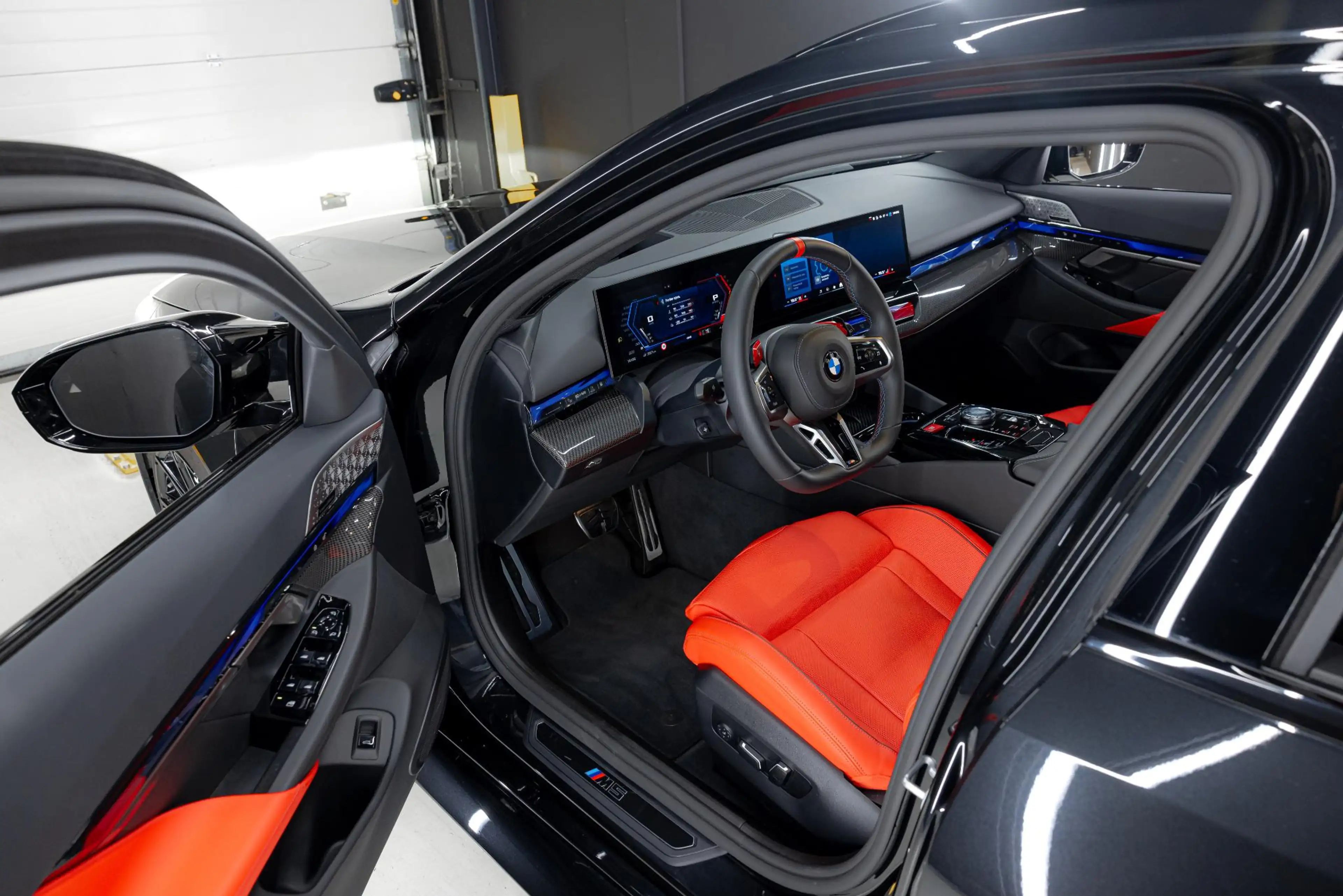 BMW M5 5-serie Touring — photo 2