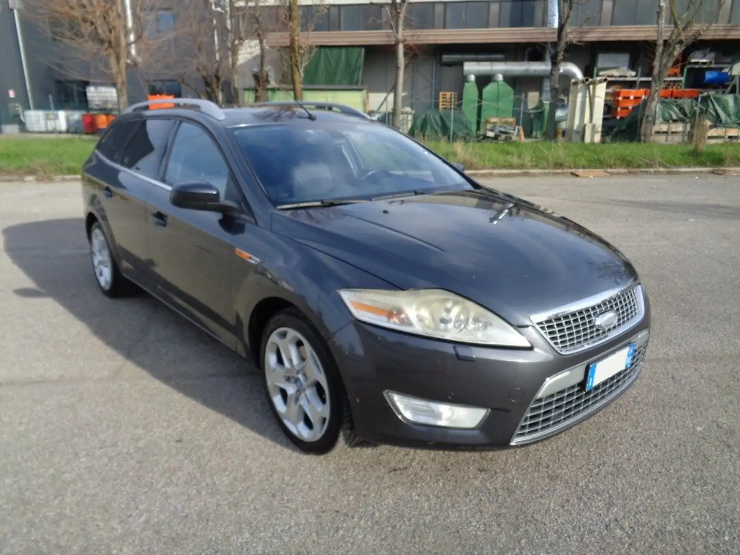 Ford Mondeo 2.0 TDCi 140 CV 6tronic Station Wagon Titanium DPF Gris - 1