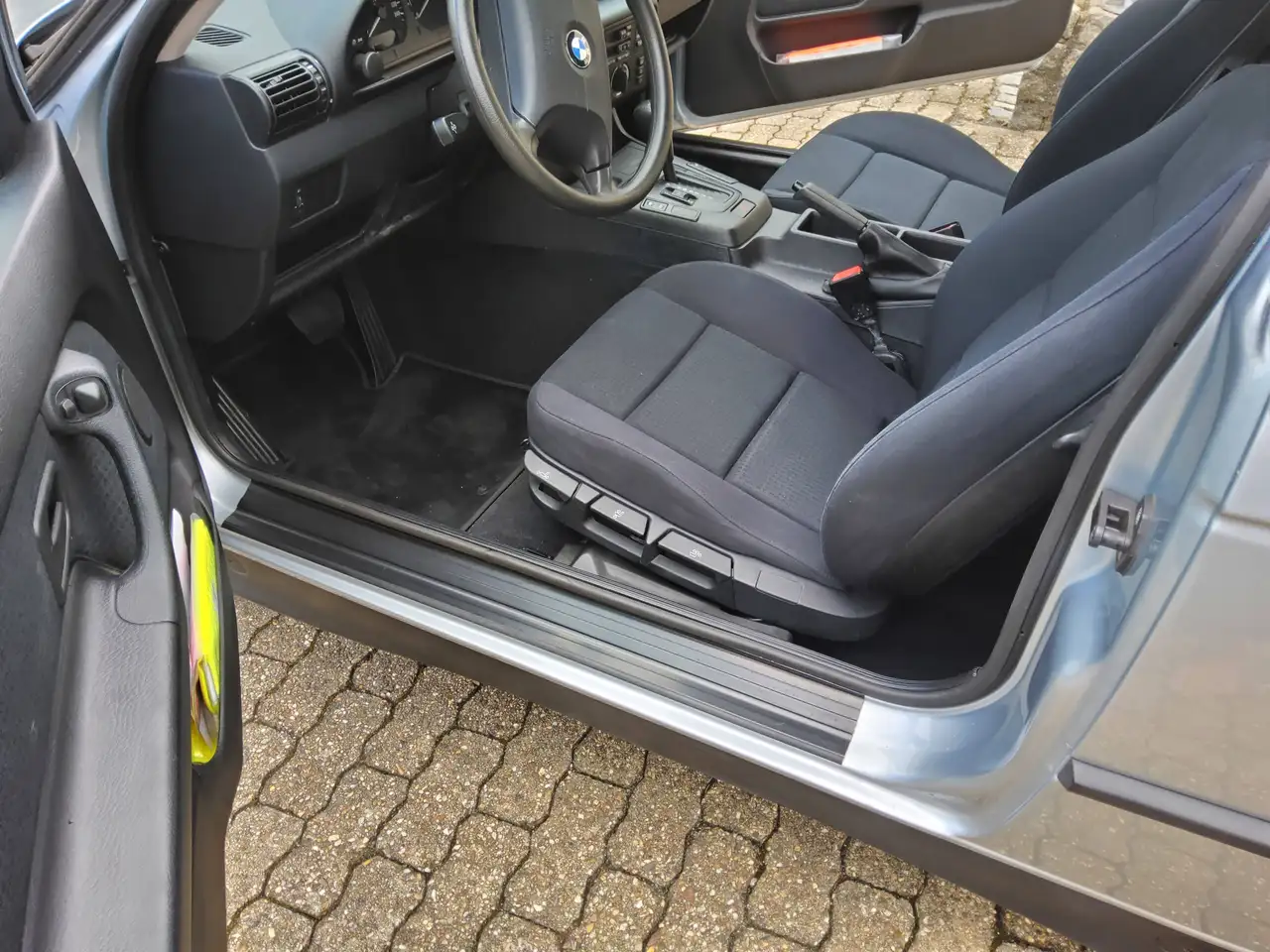 BMW 316I Comfort Edition, foto 2