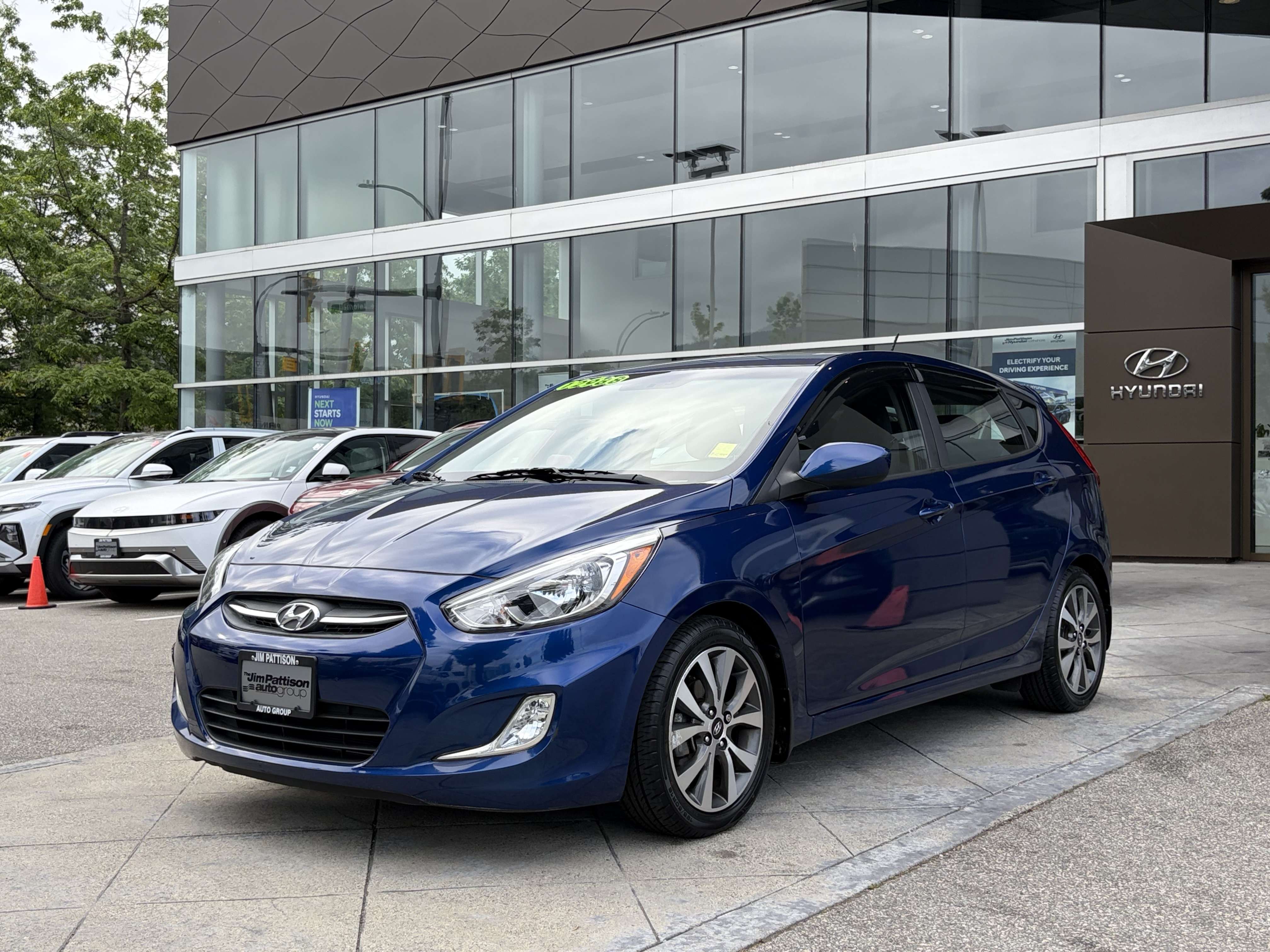 2016 Hyundai Accent SE 4-Door Hatchback FWD