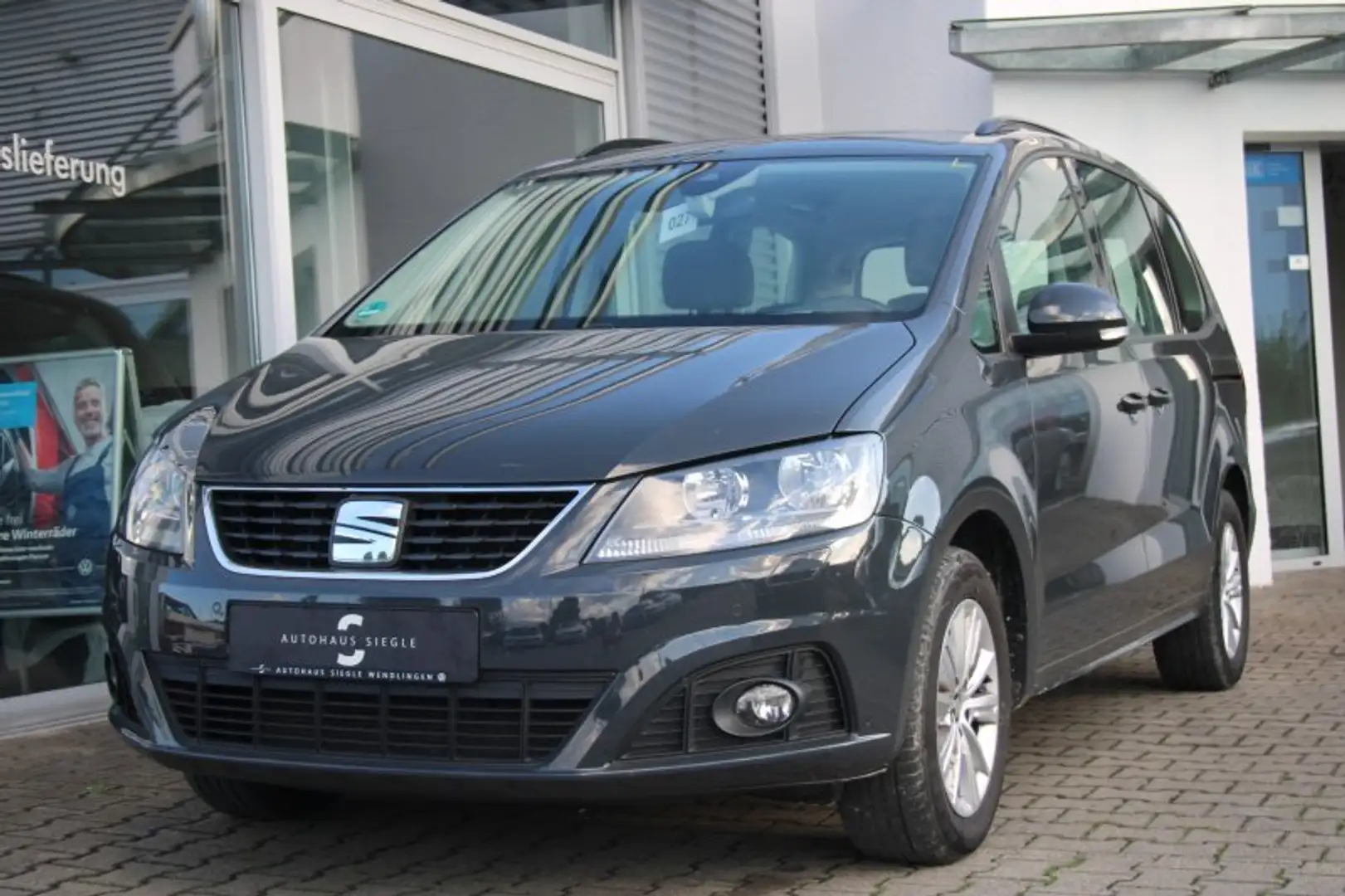 SEAT Alhambra 1.4 TSI Style 7-Sitze Navi Kamera Alu SHZ Tempomat Grau - 2