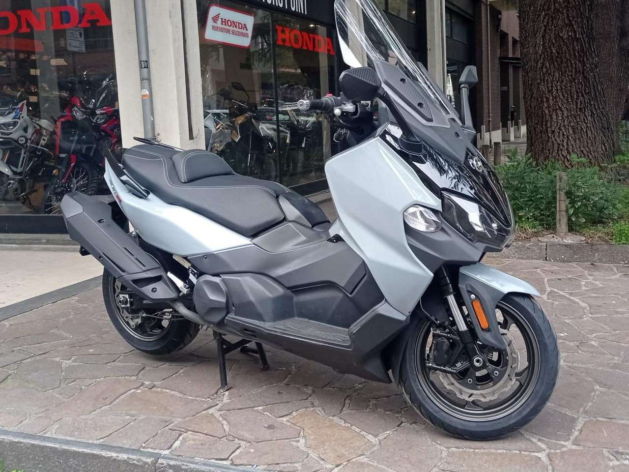 SYM Maxsym TL 500