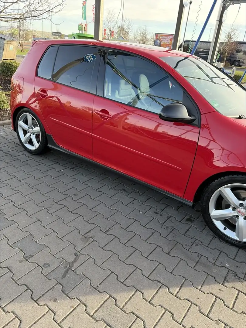 Volkswagen Golf GTI 2.0 DSG Red - 2
