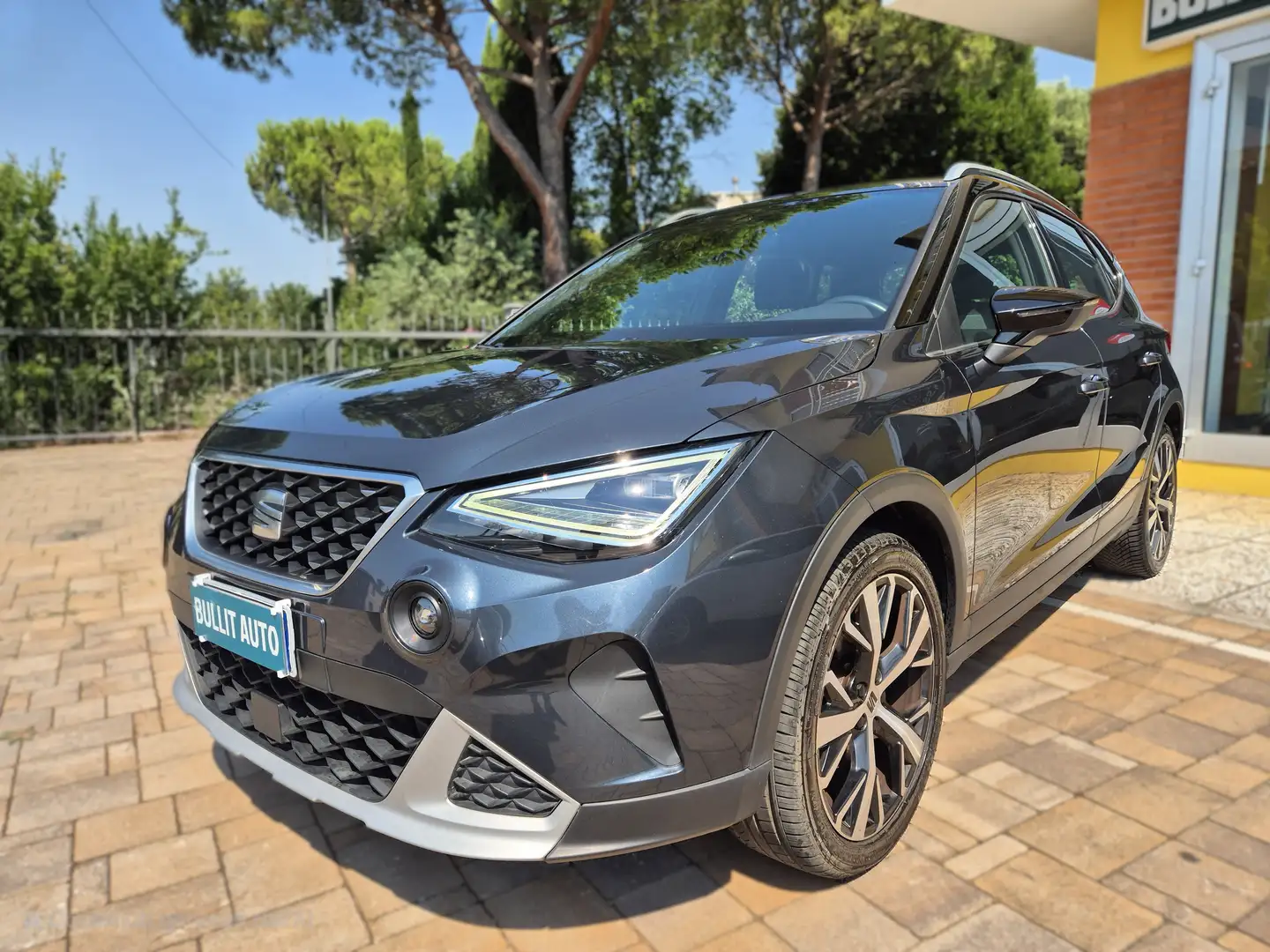 SEAT Arona Arona 2022 1.0 tgi Xperience 90cv Gris - 1