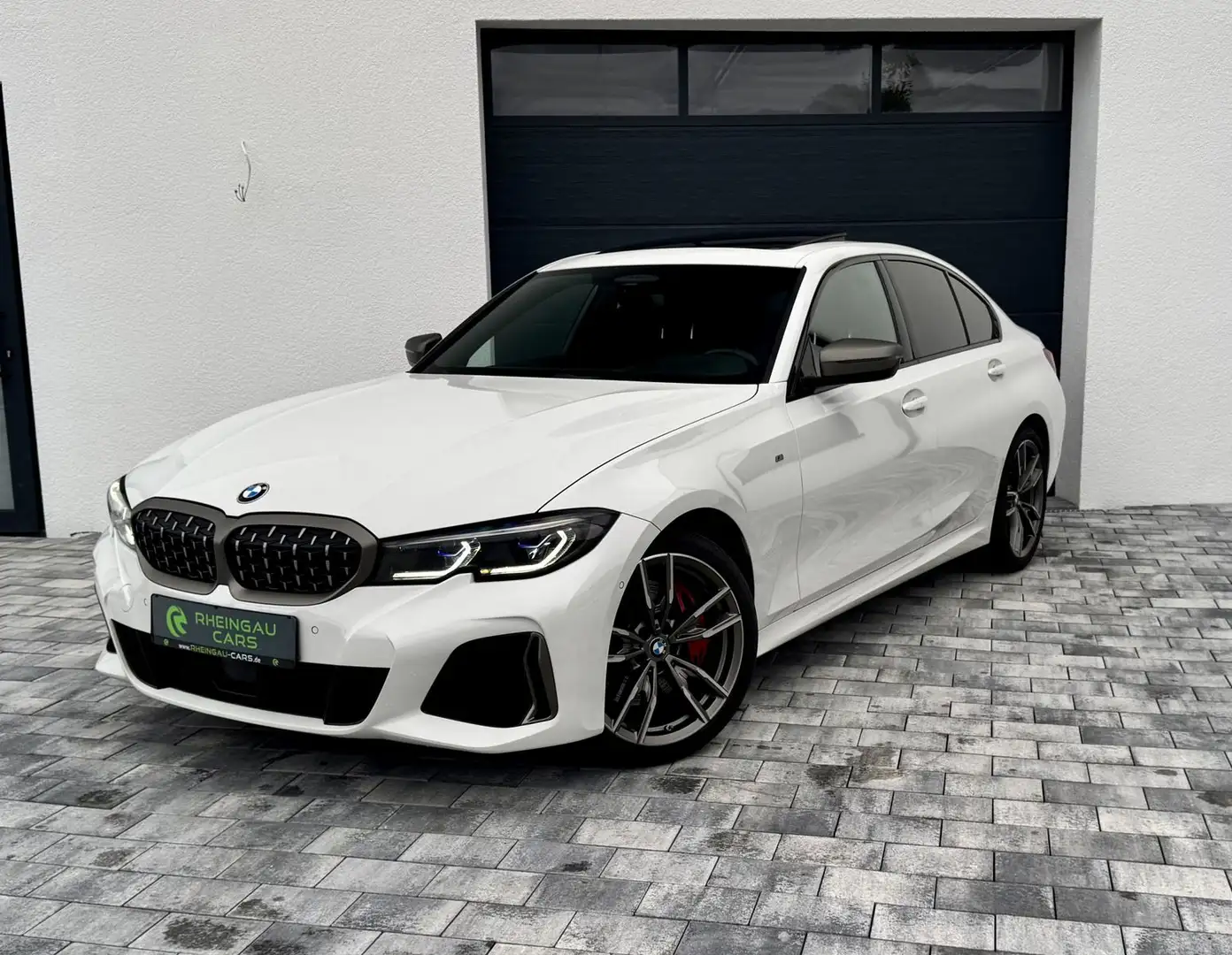 BMW 340 xDr HUD LASER H/K GLASDACH KEYLESS Weiß - 1