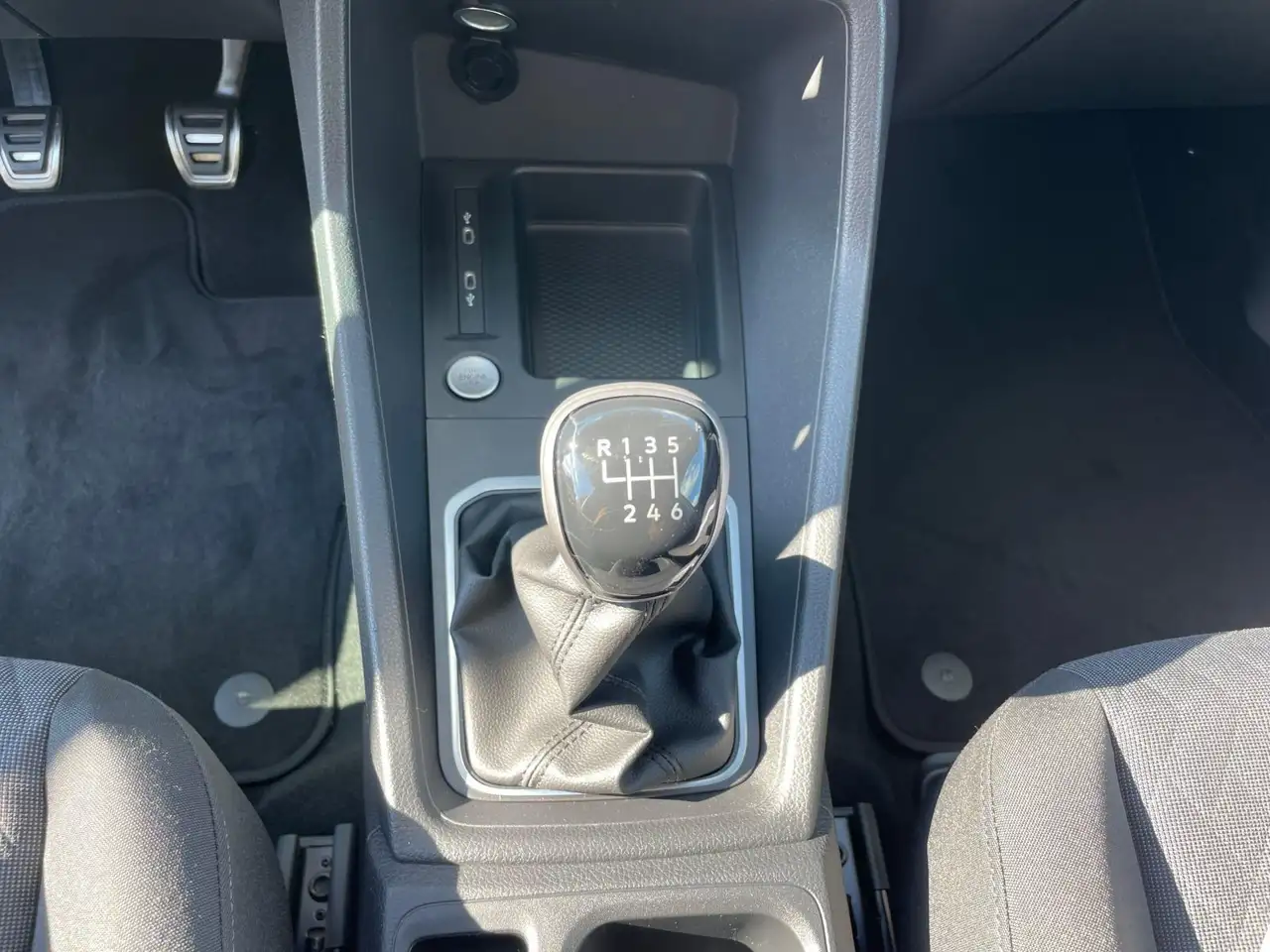 Volkswagen Caddy Goal 2.0 TDI Climatronic Navi App-Connect 6