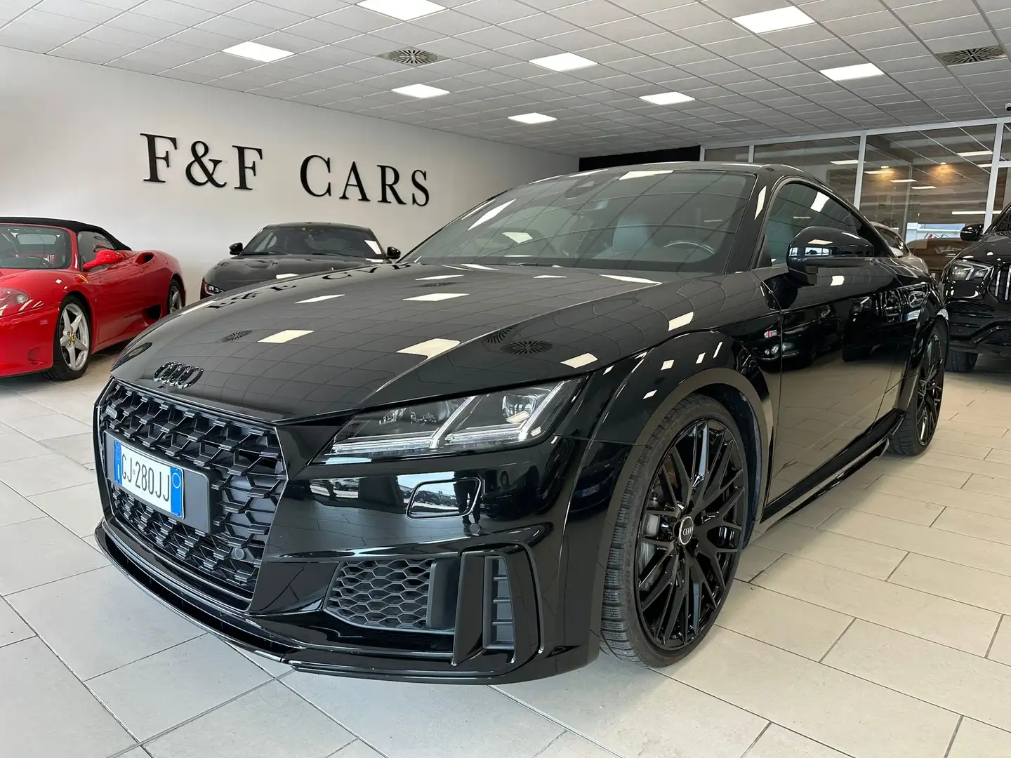 Audi TT Coupe 45 2.0 tfsi quattro S line interno ed estern Schwarz - 1