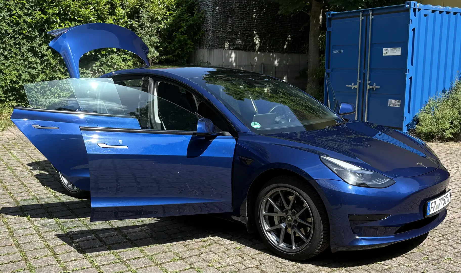 Tesla Model 3 Standard Reichweite Plus Hinterradantrieb - 2