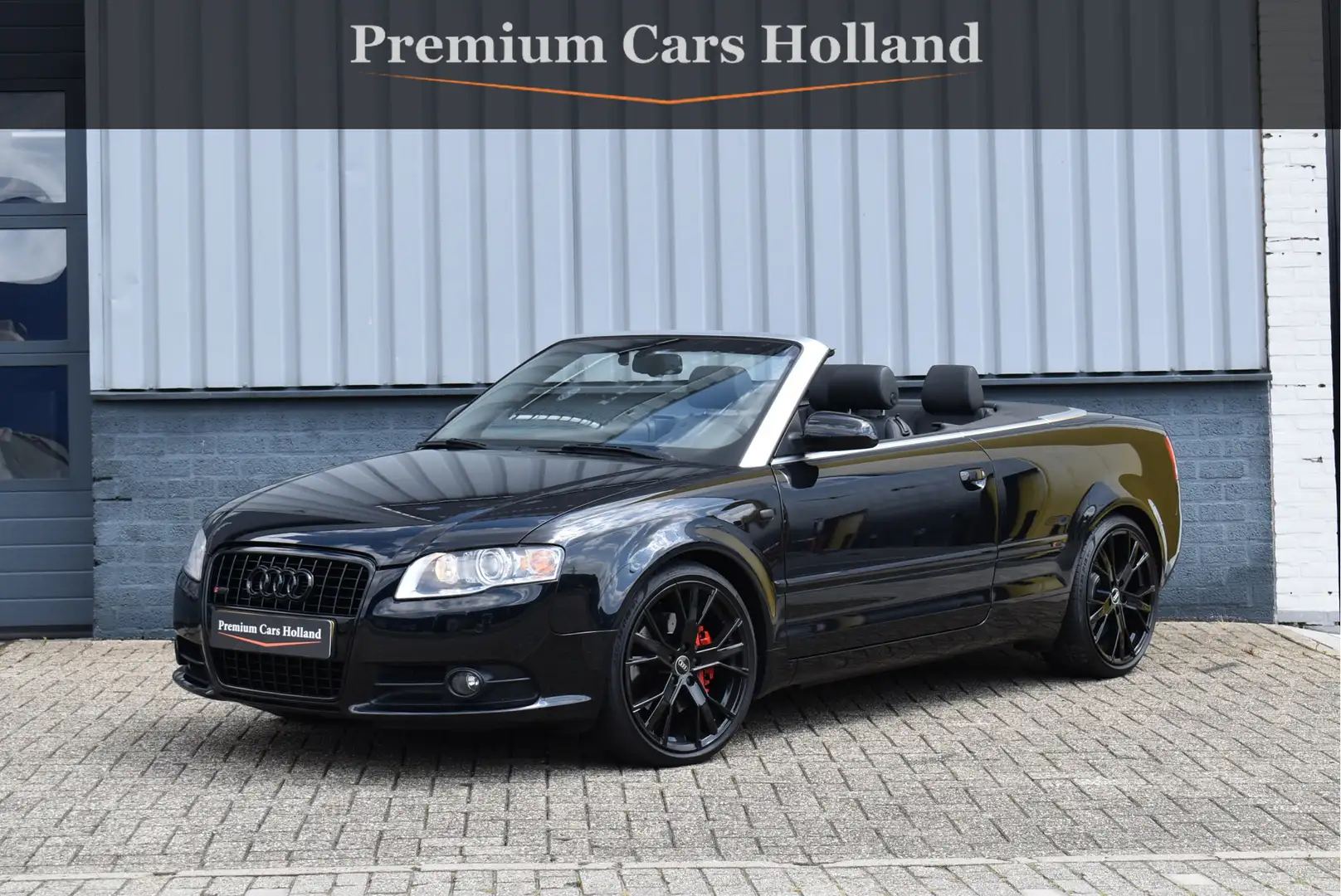 Audi A4 Cabriolet 3.2 FSI Quattro Pro Line Facelift Model Zwart - 1