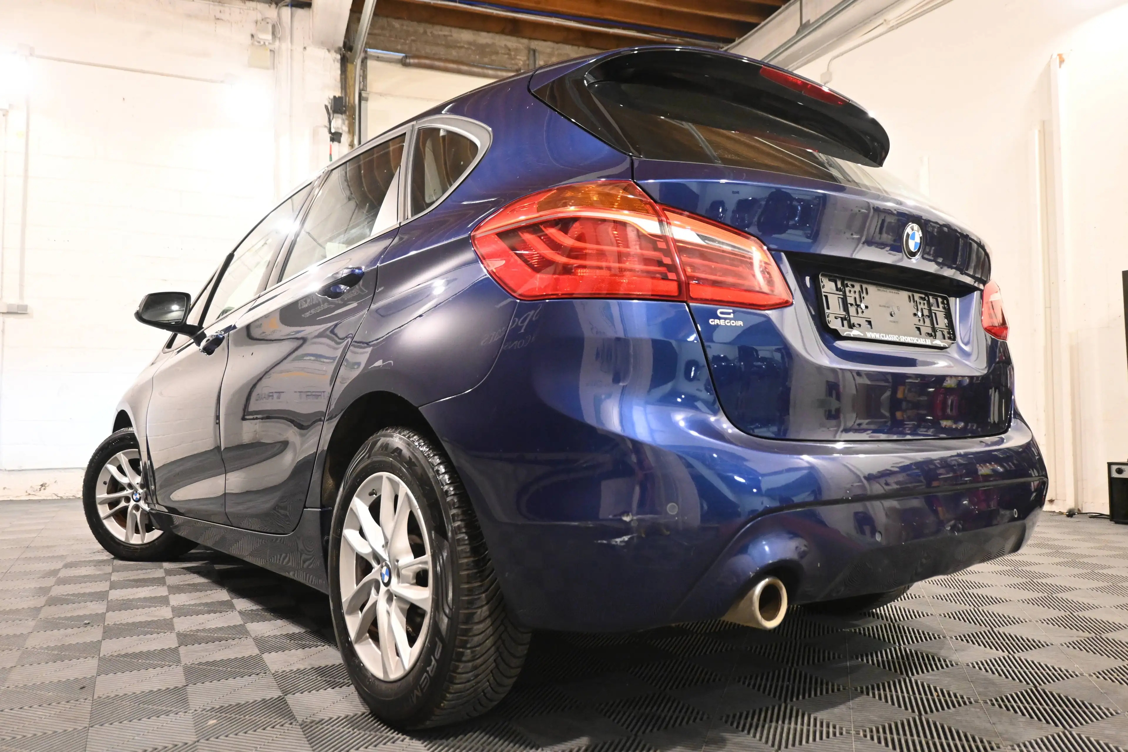 BMW 216 216i ACTIVE TOURER FACELIFT PACK SPORT  / EURO 6d / GPS NAVIGATION / BLUETOOTH / PDC / COFFRE ELECTRIQUE !! — photo 7
