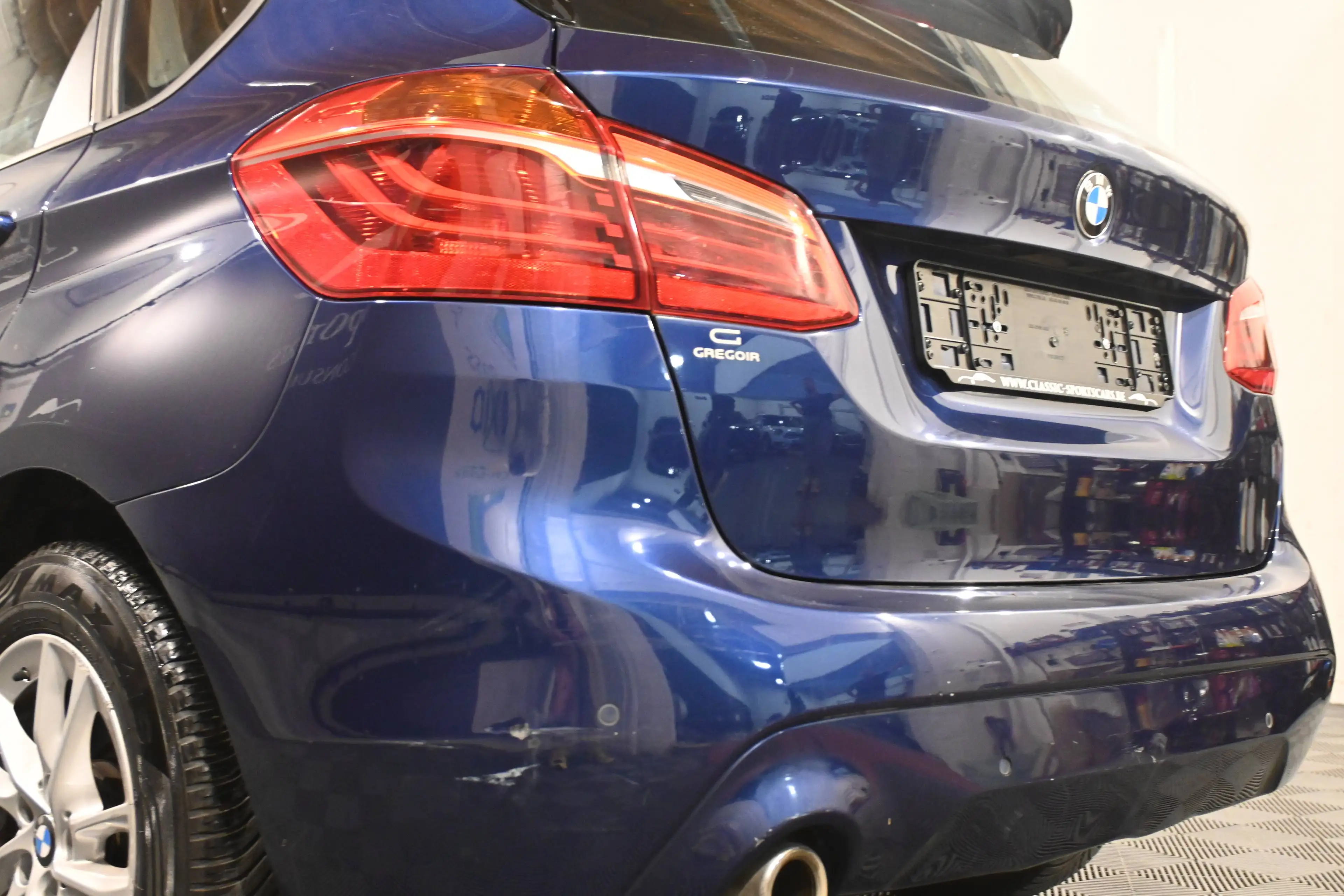 BMW 216 216i ACTIVE TOURER FACELIFT PACK SPORT  / EURO 6d / GPS NAVIGATION / BLUETOOTH / PDC / COFFRE ELECTRIQUE !! — photo 8