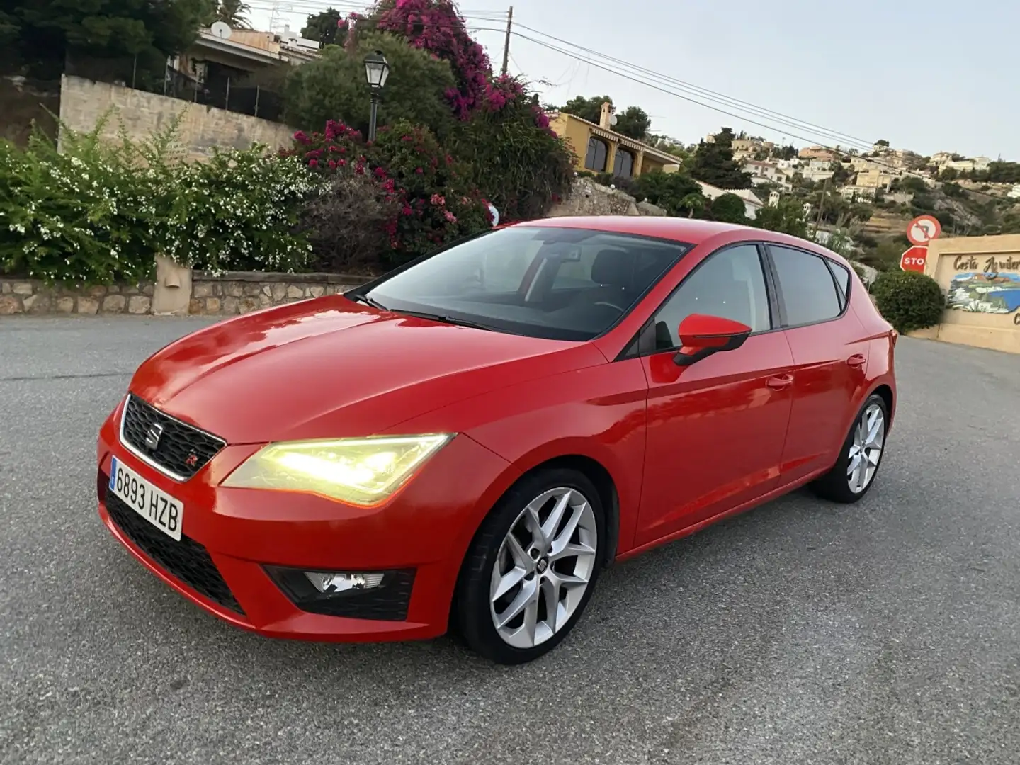 SEAT Leon ST 2.0TDI CR S&S FR Rojo - 1